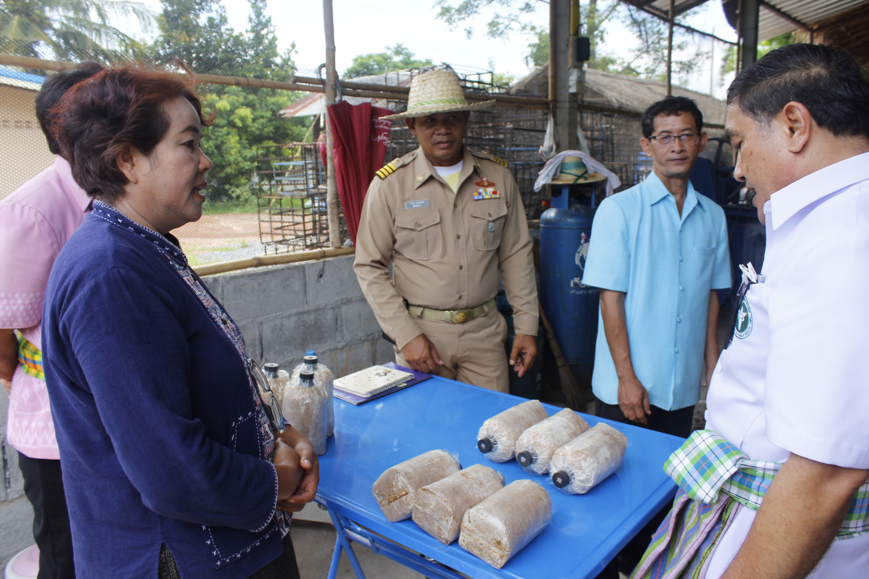 หนองคาย คัดสรรกิจกรรมดีเด่น ณ  บ้านเทวี หมู่ที่ 7 ตำบลบ้านเดื่อ อำเภอท่าบ่อ