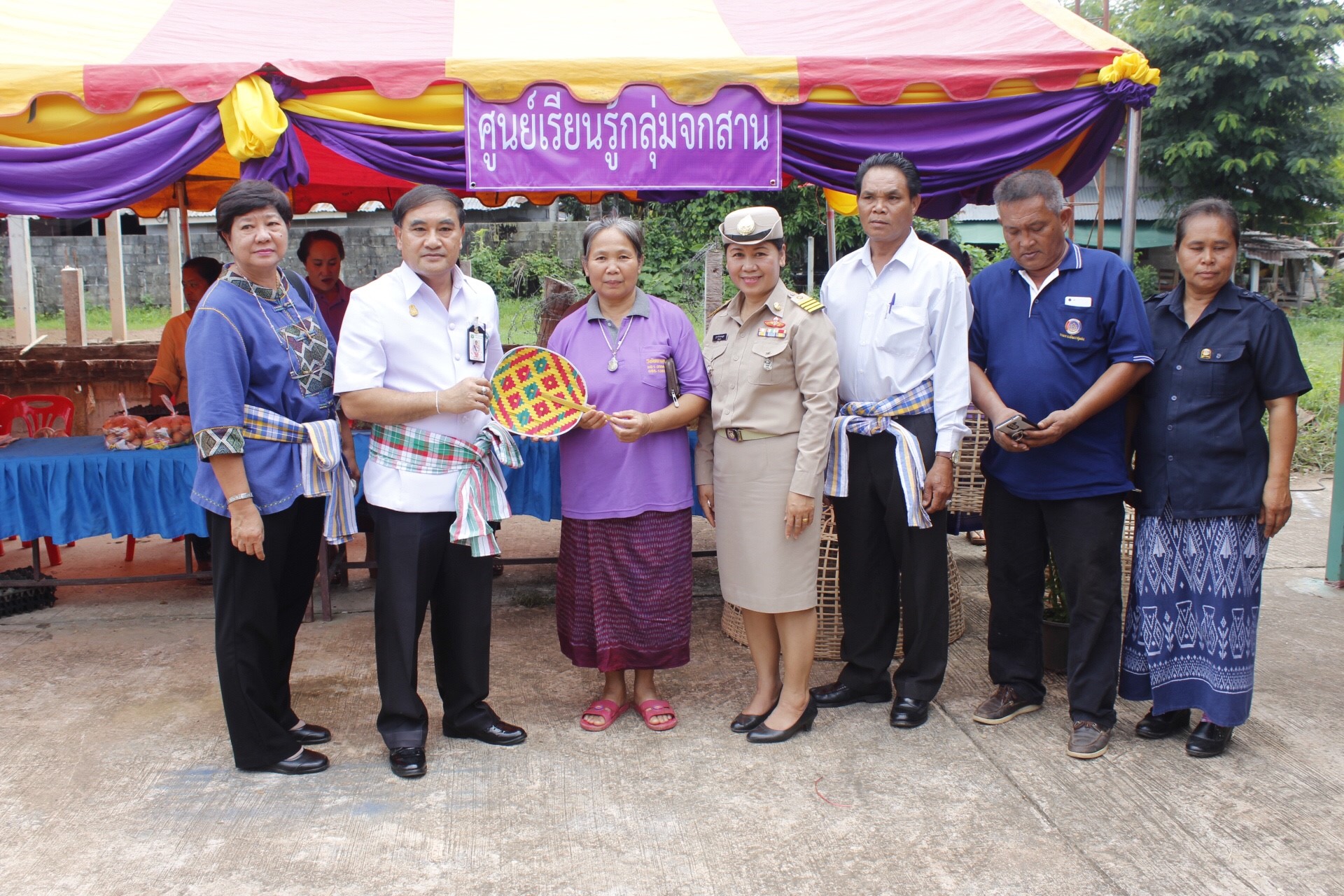 หนองคาย  คัดสรรกิจกรรมพัฒนาชุมชนดีเด่นฯ ณ บ้านดอนบก หมู่ที่ 10 ตำบลรัตนวาปี อำเภอรัตนวาปี