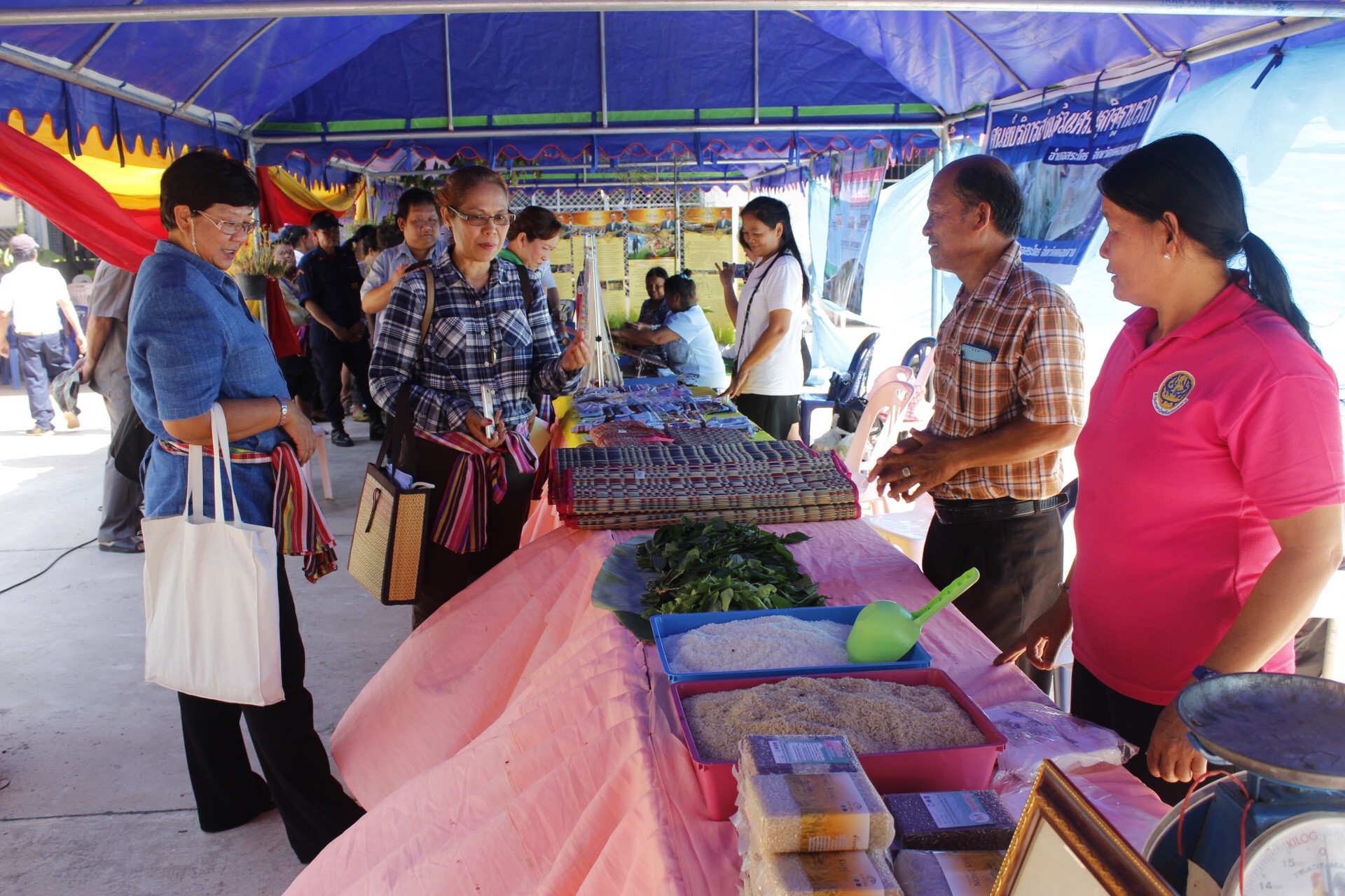 หนองคาย คัดสรรกิจกรรมดีเด่น ณ บ้านนาไหม หมู่ที่ 12 ตำบลสระใคร อำเภอเสระใคร