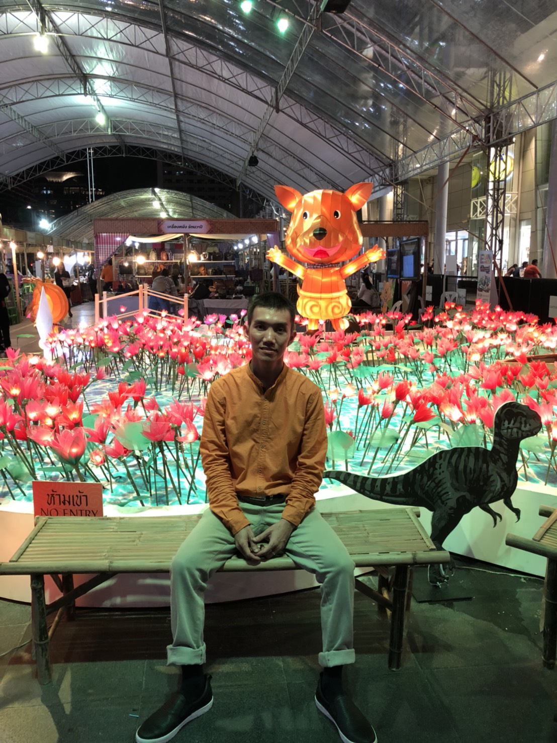 พช.หนองคาย นำสินค้า OTOP ร่วมงาน ESAN EXPO 2018 “แซ่บอีสานบน ดินแดนแห่งโอกาส” ณ เซ็นทรัล เวิลด์ กทม.