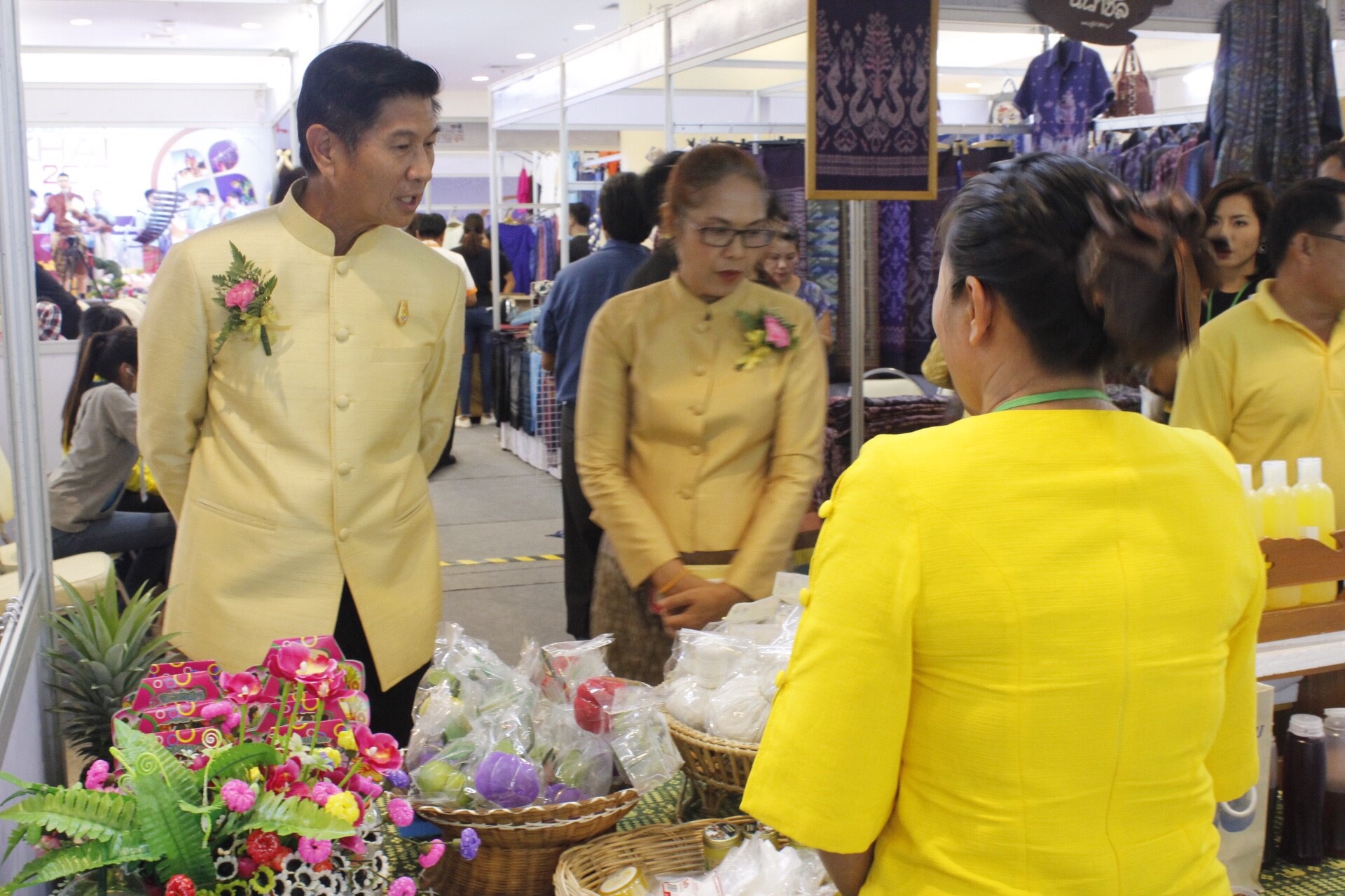 “มหกรรมการค้าชายแดน หนองคาย OTOP FAIR 2018” ตามโครงการเพิ่มศักยภาพการค้า การลงทุนตามแนวชายแดนและเชื่อมโยงระเบียงเศรษฐกิจอนุภูมิภาคลุ่มน้ำโขง กิจกรรมส่งเสริมช่องทางการจัดจำหน่ายและการตลาด