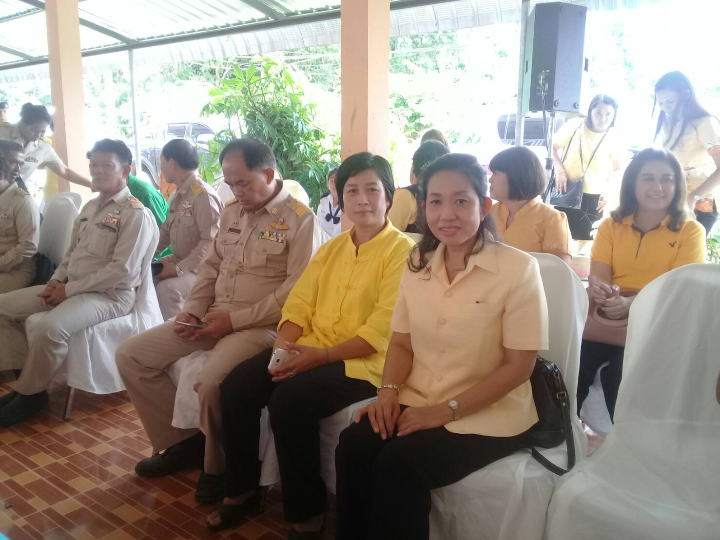 พช.หนองคาย ร่วมโครงการปกป้องและเชิดชูสถาบันพระมหากษัตริย์ และหน่วยบำบัดทุกข์ บำรุงสุข จังหวัดหนองคาย ณ อำเภอโพธิ์ตาก