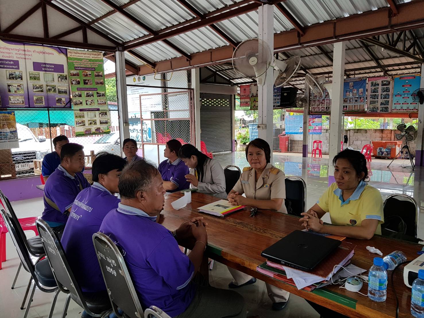 พช.หนองคาย เยี่ยมหมู่บ้านสารสนเทศต้นแบบจังหวัดหนองคาย