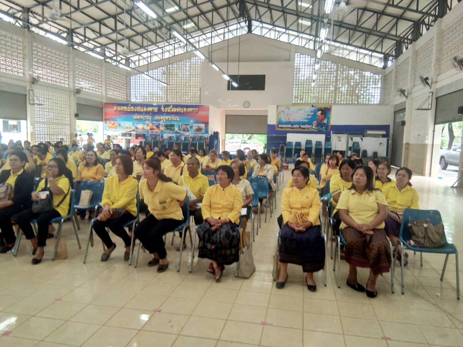 พจ.หนองคาย (ดร.วทัญญู แสนใจวุฒิ) เปิดโครงการเพิ่มขีดความสามารถองค์กรสตรี (กพสอ.) อำเภอเมืองหนองคาย