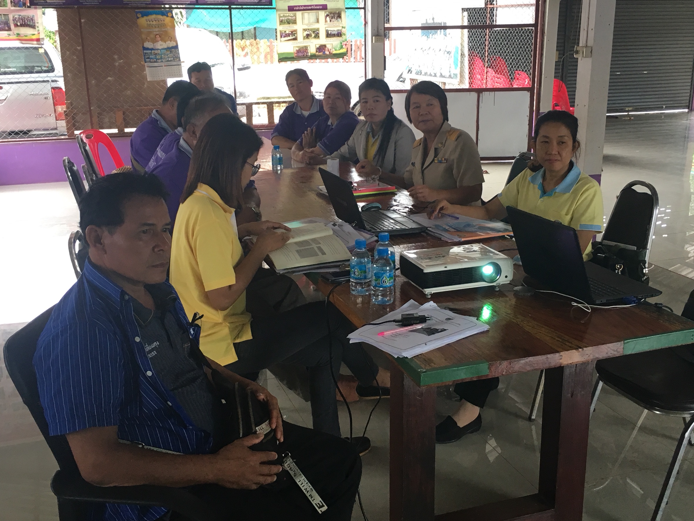 พช.หนองคาย เยี่ยมหมู่บ้านสารสนเทศต้นแบบจังหวัดหนองคาย