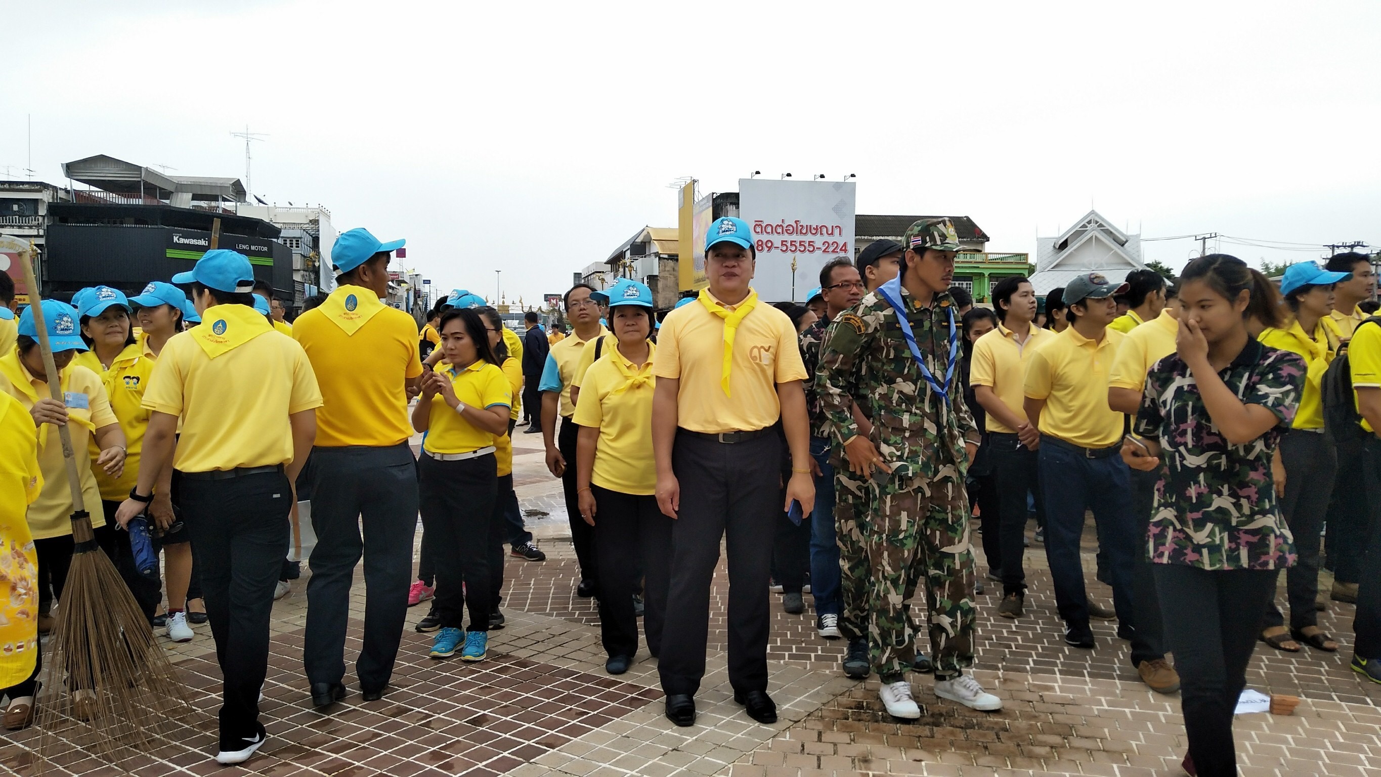 พช.หนองคาย ร่วมกิจกรรมทําความสะอาด Big Cleaning กิจกรรมจิตอาสา “เราทําความ ดี ด้วยหัวใจ” เฉลิมพระเกียรติและถวายเป็นพระราชกุศลแด่สมเด็จพระเจ้าอยู่หัวมหาวชิราลงกรณ บดินทรเทพยวรางกูร เนื่องในโอกาสวันเฉลิมพระชนมพรรษา 66 พรรษา