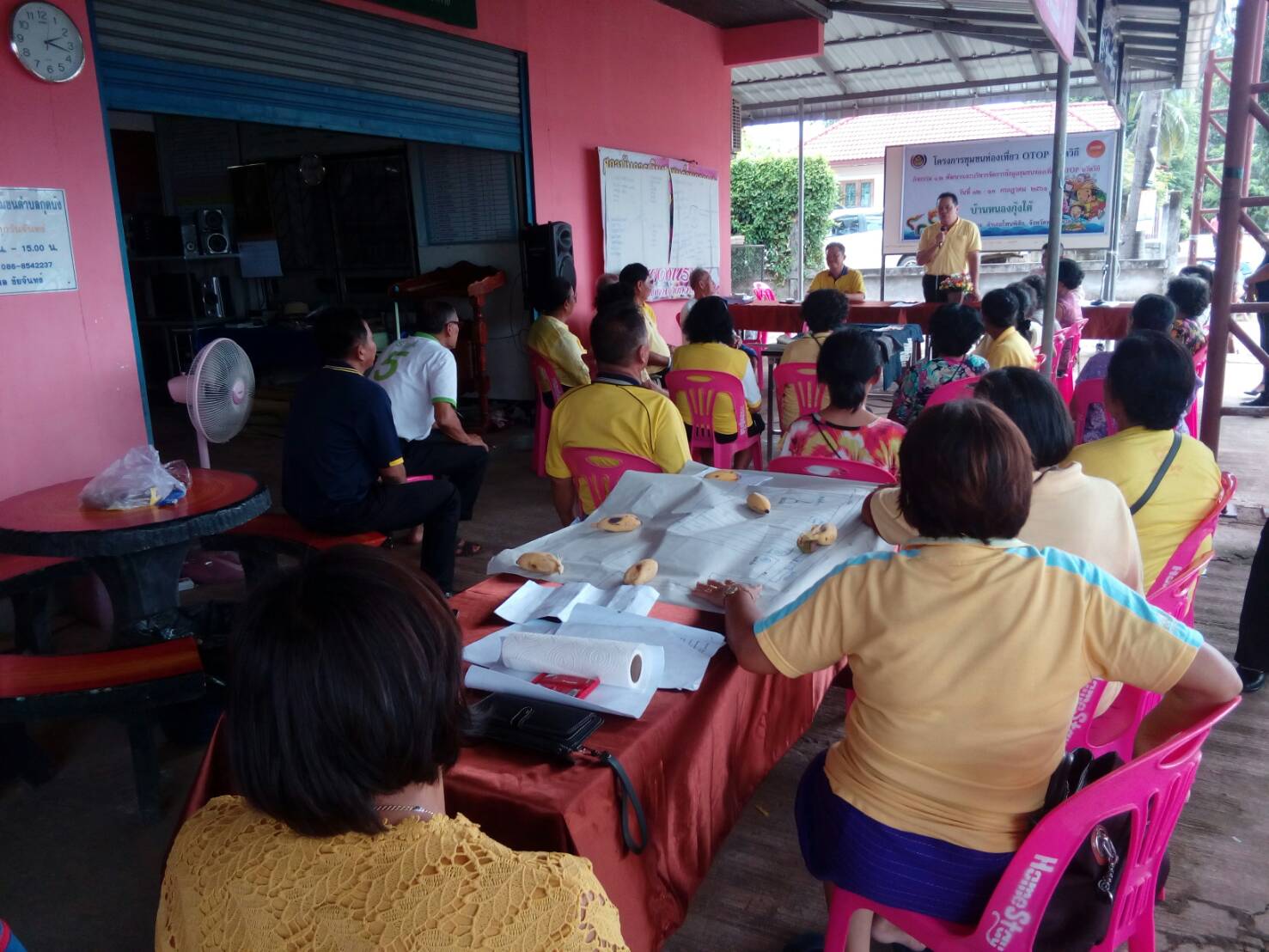 พจ.หนองคาย ติดตาม OTOP นวัตวิถี ณ อำเภอโพนพิสัย