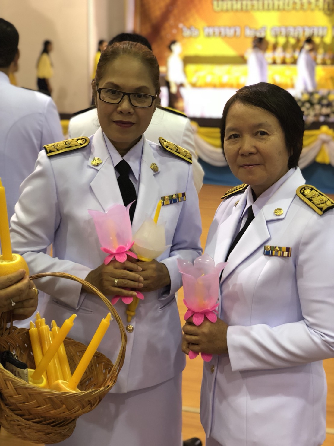 พจ.หนองคาย ร่วมพิธีถวายเครื่องราชสักการะ และพิธีจุดเทียนถวายพระพรชัยมงคล สมเด็จพระเจ้าอยู่หัวมหาวชิราลงกรณ บดินทรเทพยวรางกูร เนื่องในวันเฉลิมพระชนมพรรษา 28 กรกฎาคม 2561