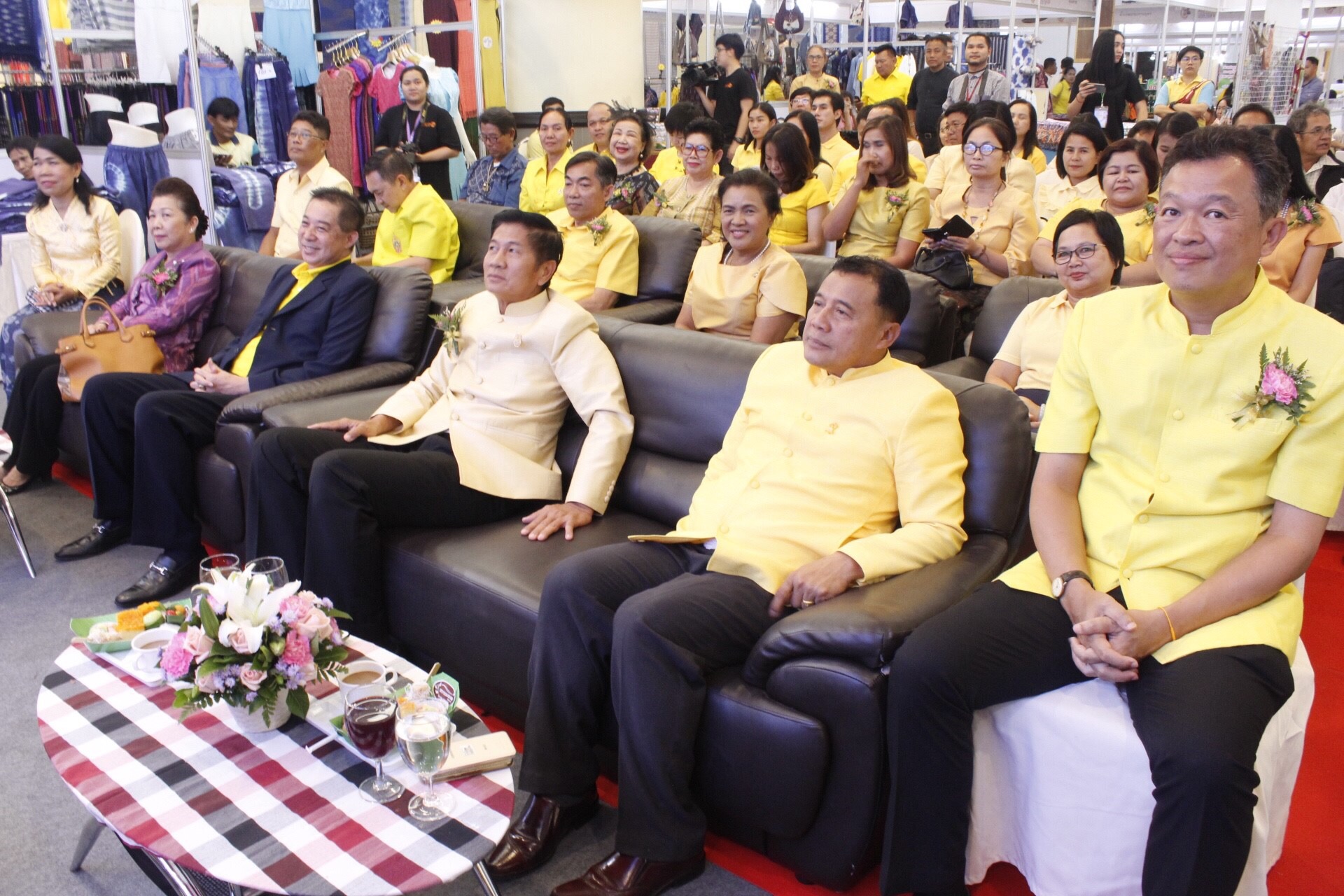 “มหกรรมการค้าชายแดน หนองคาย OTOP FAIR 2018” ตามโครงการเพิ่มศักยภาพการค้า การลงทุนตามแนวชายแดนและเชื่อมโยงระเบียงเศรษฐกิจอนุภูมิภาคลุ่มน้ำโขง กิจกรรมส่งเสริมช่องทางการจัดจำหน่ายและการตลาด