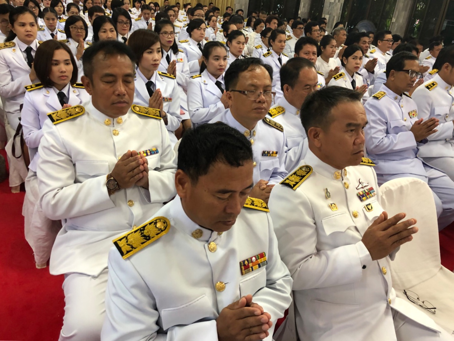 พจ.หนองคาย ร่วมพิธีเจริญพระพุทธมนต์สมโภชพระพุทธรูปสำคัญ เพื่อถวายพระราชกุศล และเฉลิมพระเกียรติ สมเด็จพระเจ้าอยู่หัวมหาวชิราลงกรณ บดินทรเทพยวรางกูร เนื่องในวันเฉลิมพระชนมพรรษา 66 พรรษา 28 กรกฎาคม 2561