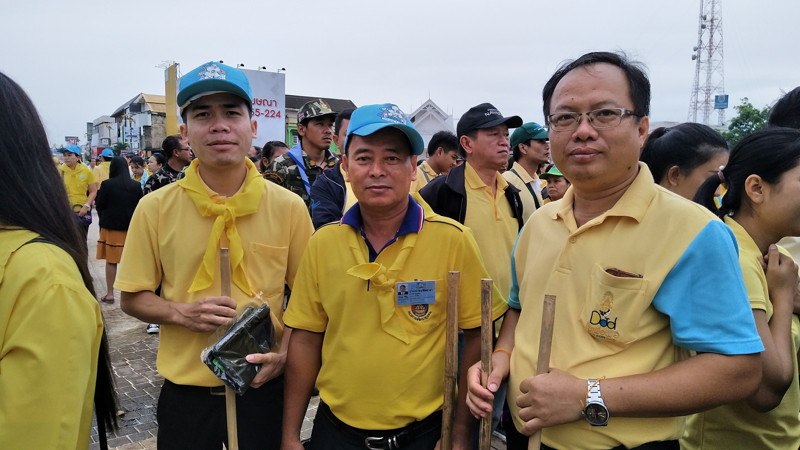 พช.หนองคาย ร่วมกิจกรรมทําความสะอาด Big Cleaning กิจกรรมจิตอาสา “เราทําความ ดี ด้วยหัวใจ” เฉลิมพระเกียรติและถวายเป็นพระราชกุศลแด่สมเด็จพระเจ้าอยู่หัวมหาวชิราลงกรณ บดินทรเทพยวรางกูร เนื่องในโอกาสวันเฉลิมพระชนมพรรษา 66 พรรษา