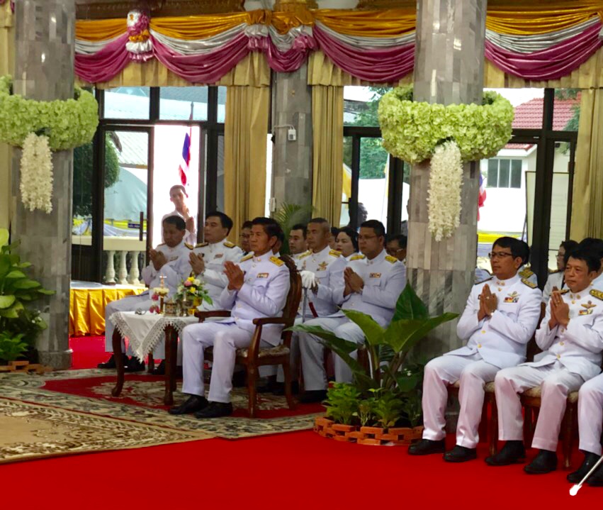 พจ.หนองคาย ร่วมพิธีเจริญพระพุทธมนต์สมโภชพระพุทธรูปสำคัญ เพื่อถวายพระราชกุศล และเฉลิมพระเกียรติ สมเด็จพระเจ้าอยู่หัวมหาวชิราลงกรณ บดินทรเทพยวรางกูร เนื่องในวันเฉลิมพระชนมพรรษา 66 พรรษา 28 กรกฎาคม 2561