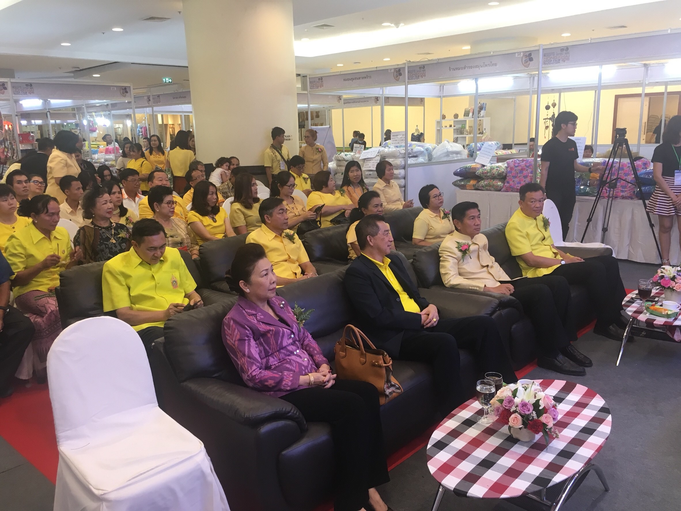 “มหกรรมการค้าชายแดน หนองคาย OTOP FAIR 2018” ตามโครงการเพิ่มศักยภาพการค้า การลงทุนตามแนวชายแดนและเชื่อมโยงระเบียงเศรษฐกิจอนุภูมิภาคลุ่มน้ำโขง กิจกรรมส่งเสริมช่องทางการจัดจำหน่ายและการตลาด