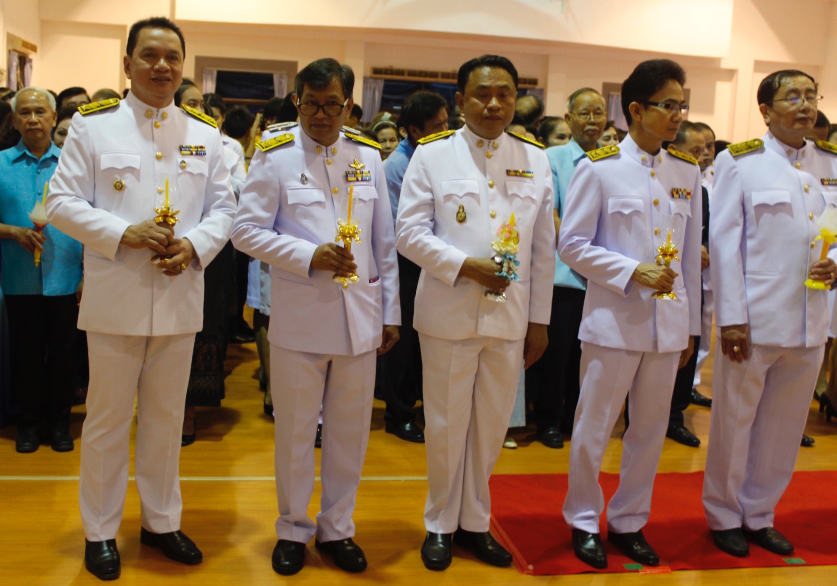 พช.หนองคาย ร่วมในพิธีถวายเครื่องราชสักการะ (พุ่มทอง-พุ่มเงิน) และพิธีจุดเทียนถวายพระพรชัยมงคล เนื่องในโอกาสวันเฉลิมพระชนมพรรษา 86 พรรษา 12 สิงหาคม 2561