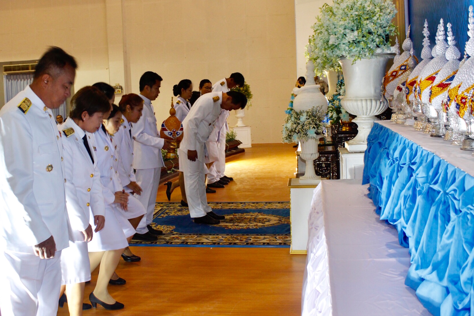 พช.หนองคาย ร่วมในพิธีถวายเครื่องราชสักการะ (พุ่มทอง-พุ่มเงิน) และพิธีจุดเทียนถวายพระพรชัยมงคล เนื่องในโอกาสวันเฉลิมพระชนมพรรษา 86 พรรษา 12 สิงหาคม 2561