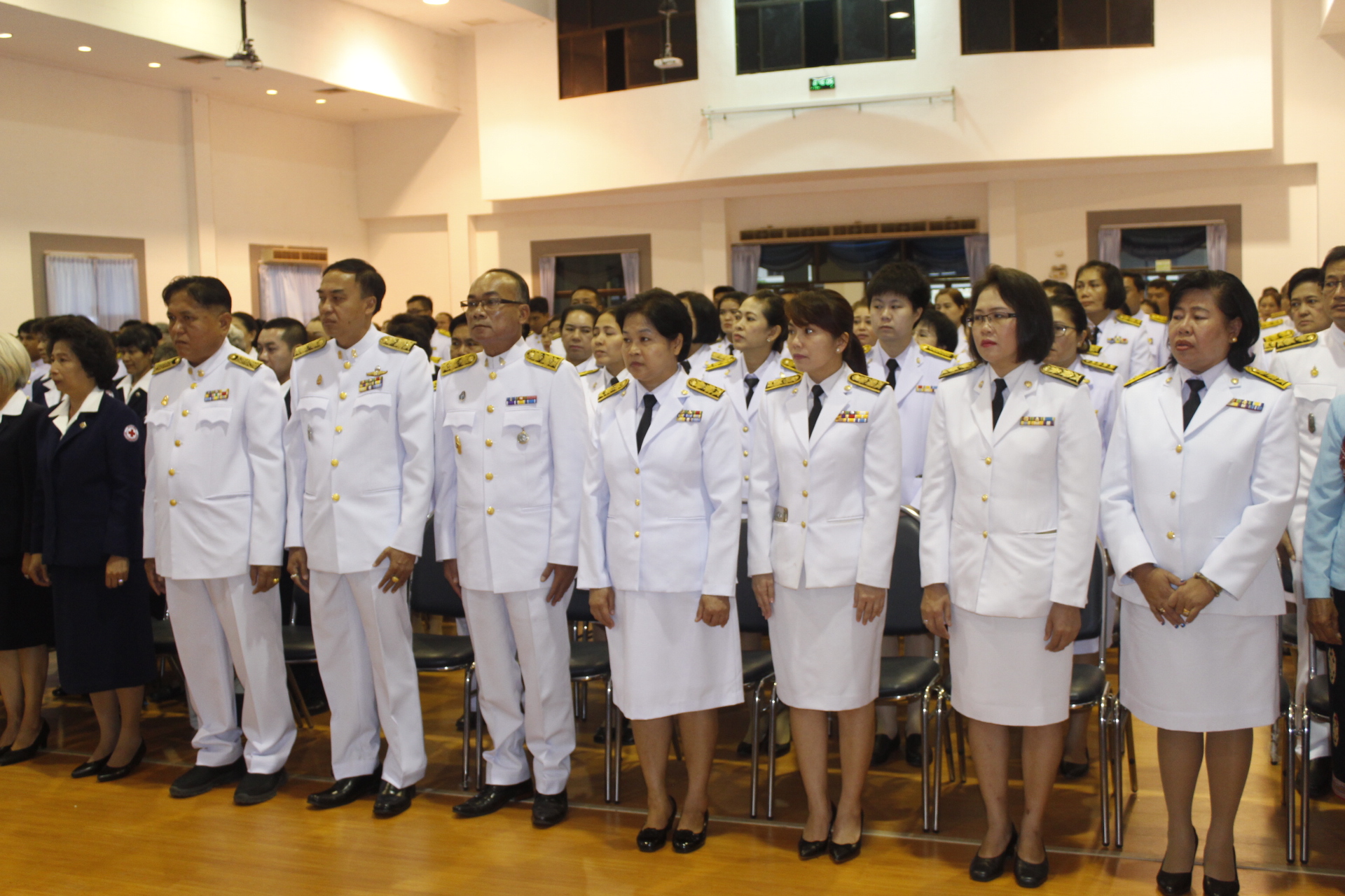 พช.หนองคาย ร่วมพิธีลงนามถวายพระพรชัยมงคล สมเด็จพระนางเจ้าสิริกิติ์ พระบรมราชินีนาถ ในรัชกาลที่ 9 เนื่องในโอกาสวันเฉลิมพระชนมพรรษา 86 พรรษา 12 สิงหาคม 2561 ณ หอประชุมประจักษศิลปาคม ศาลากลางจังหวัดหนองคาย