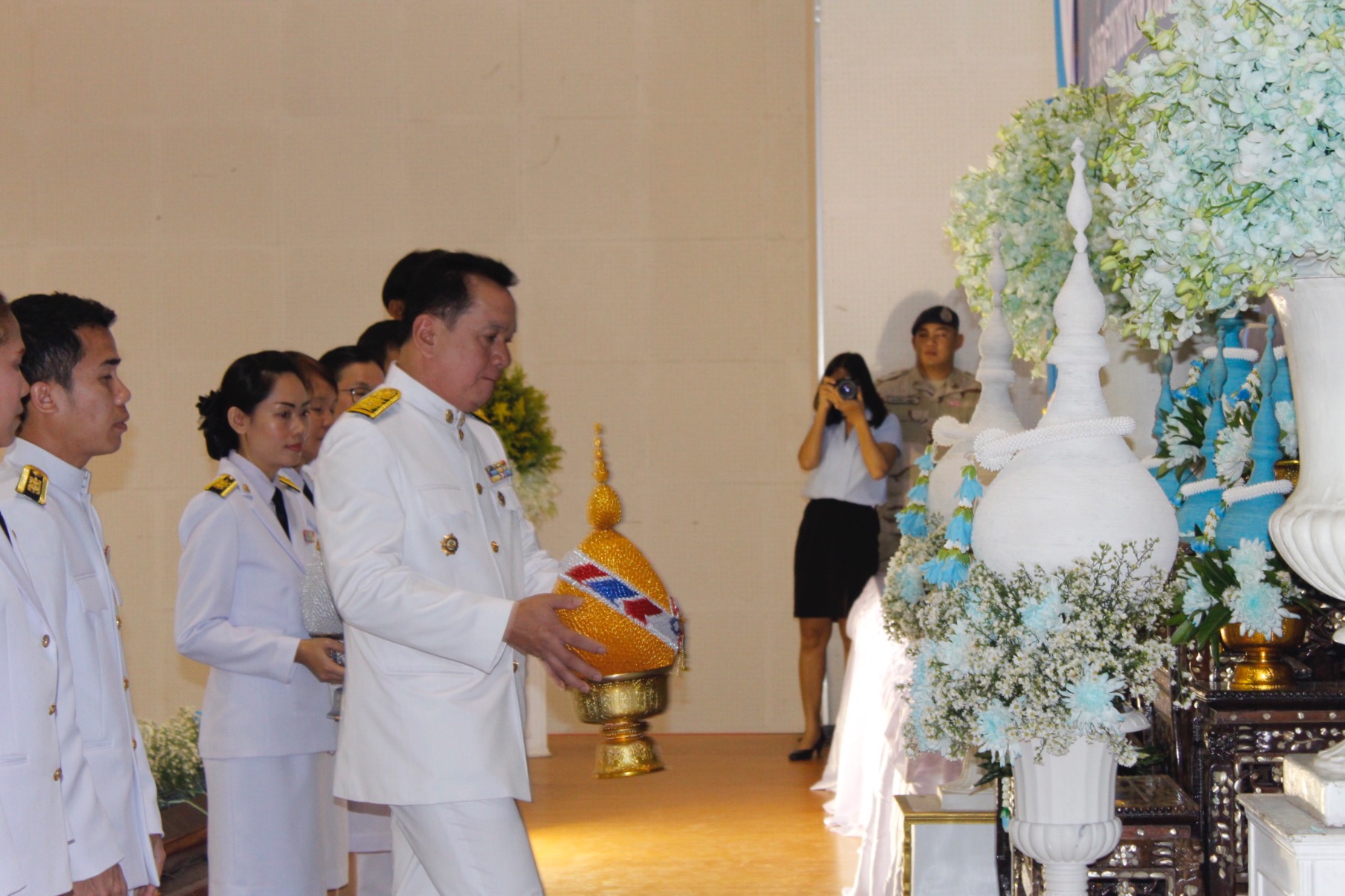 พช.หนองคาย ร่วมในพิธีถวายเครื่องราชสักการะ (พุ่มทอง-พุ่มเงิน) และพิธีจุดเทียนถวายพระพรชัยมงคล เนื่องในโอกาสวันเฉลิมพระชนมพรรษา 86 พรรษา 12 สิงหาคม 2561