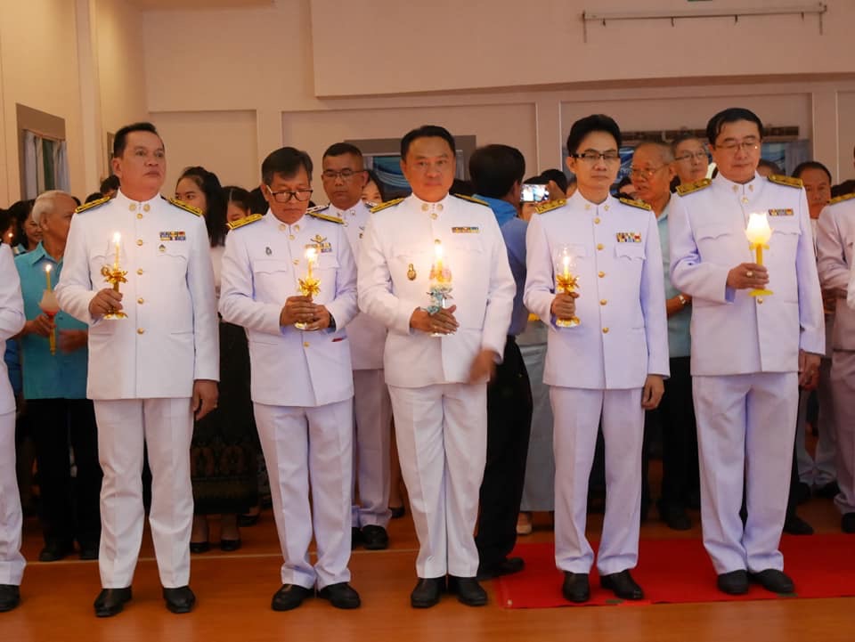 พช.หนองคาย ร่วมในพิธีถวายเครื่องราชสักการะ (พุ่มทอง-พุ่มเงิน) และพิธีจุดเทียนถวายพระพรชัยมงคล เนื่องในโอกาสวันเฉลิมพระชนมพรรษา 86 พรรษา 12 สิงหาคม 2561