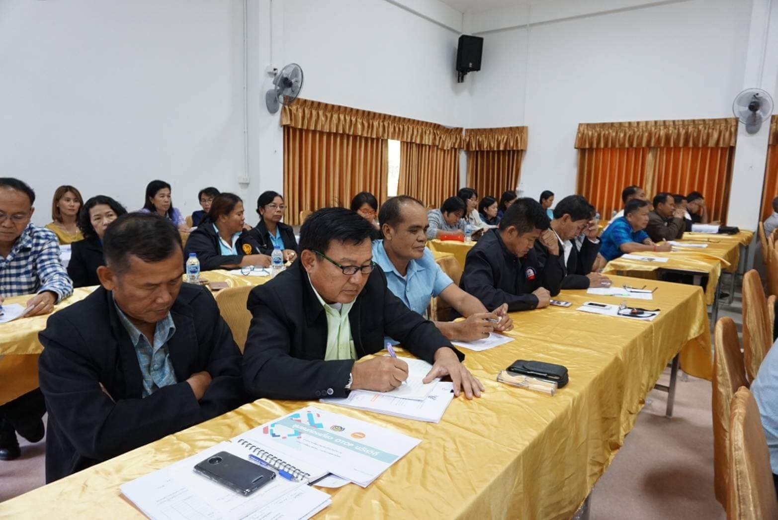 พช.หนองคาย ร่วมสัมมนา​ย่อย​ขับเคลื่อน​ชัมชนท่องเที่ยว​ OTOP​น​วัต​วิถี​ ณ​ หอประชุม​กัลปพฤกษ์​ ศพช.อุดรธานี