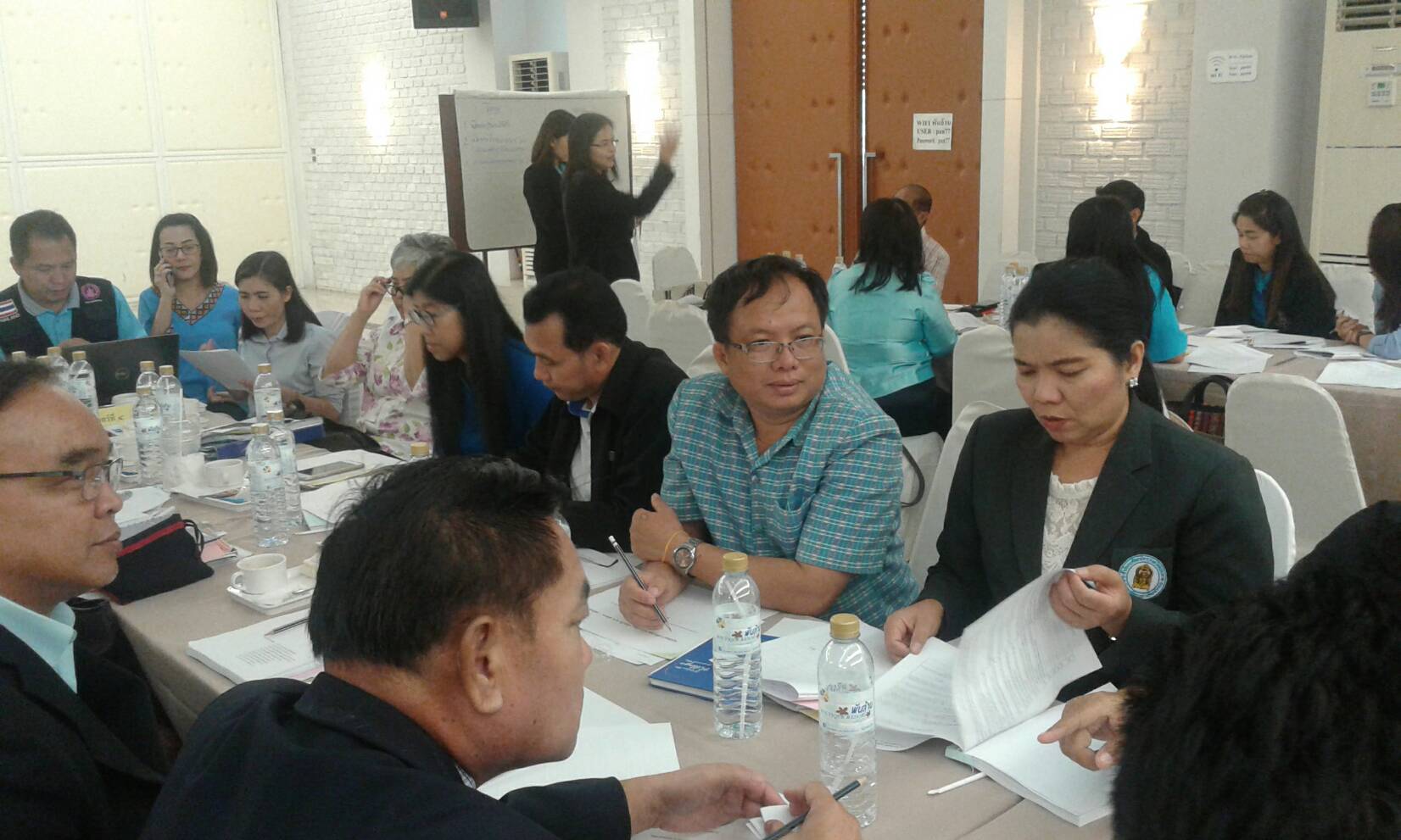 ผู้ช่วยหัวหน้ากลุ่มงานยุทธศาสตร์การพัฒนาชุมชน ร่วมประชุมเชิงปฏิบัติการคณะอนุกรรมการจัดทำแผนพัฒนาจังหวัด และแผนปฏิบัติราชการประจำปีของจังหวัด