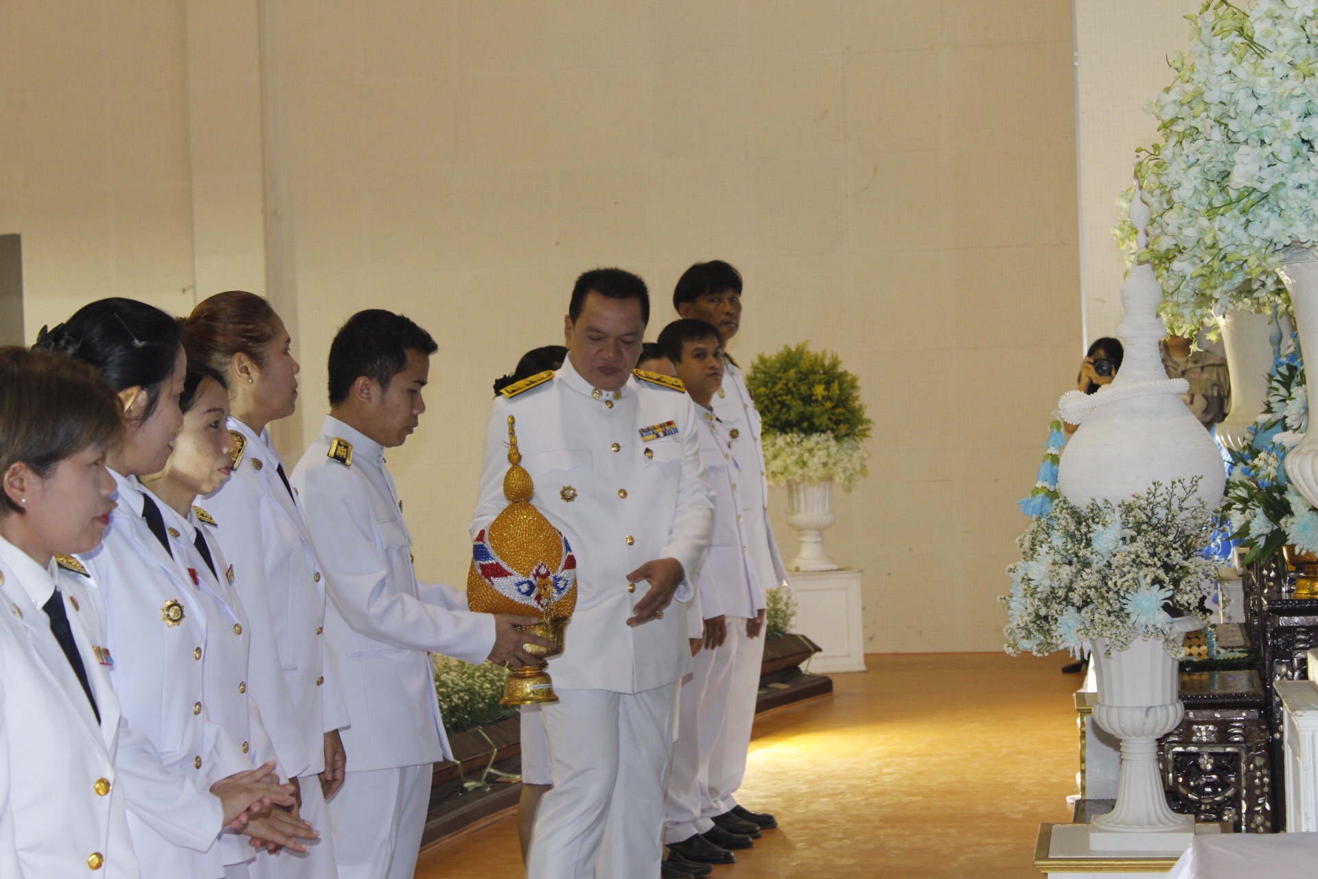 พช.หนองคาย ร่วมในพิธีถวายเครื่องราชสักการะ (พุ่มทอง-พุ่มเงิน) และพิธีจุดเทียนถวายพระพรชัยมงคล เนื่องในโอกาสวันเฉลิมพระชนมพรรษา 86 พรรษา 12 สิงหาคม 2561