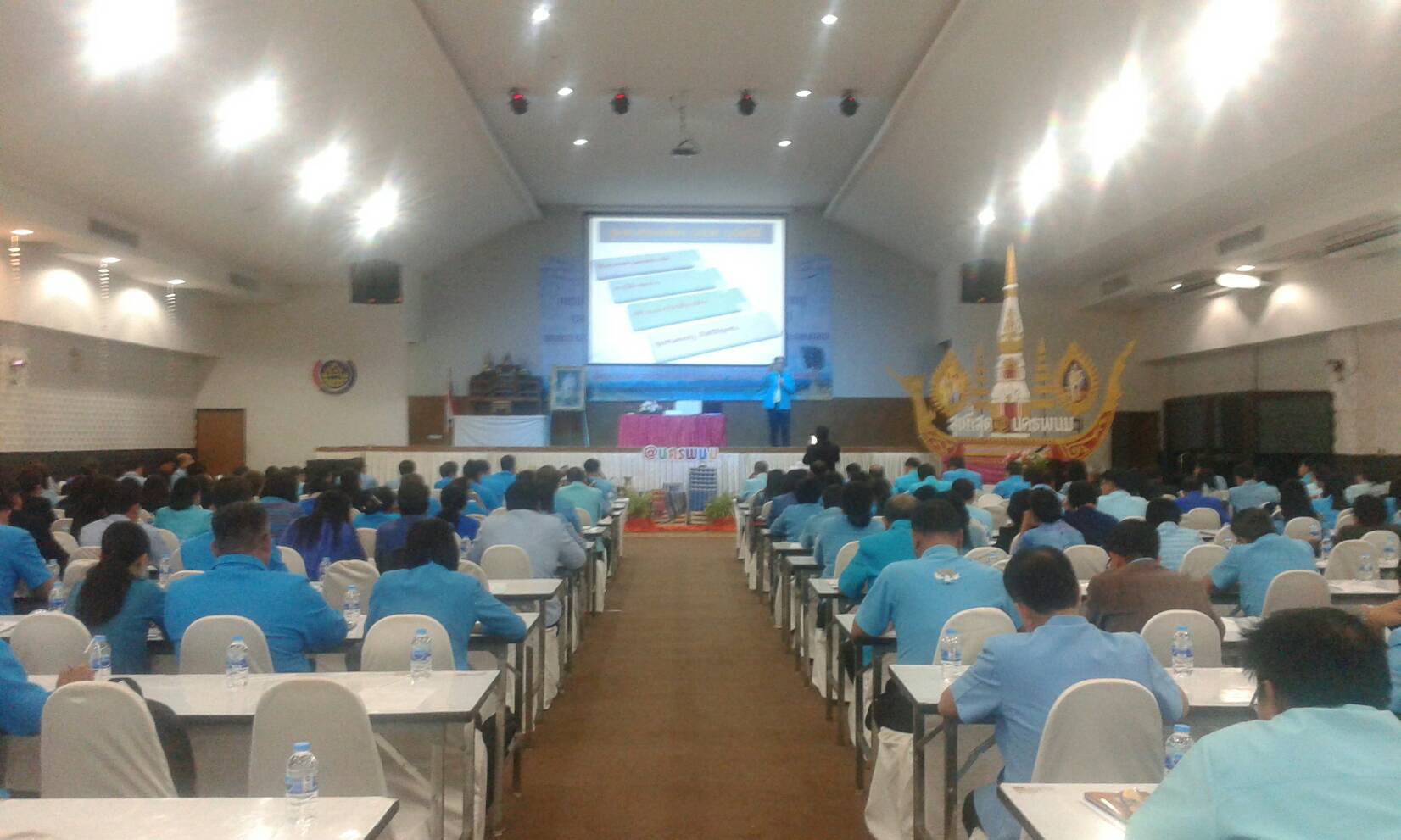 พช.หนองคาย ร่วมประชุมเชิงปฏิบัติการ ตรวจติดตามผลการดำเนินงานของหน่วยรับตรวจรายไตรมาส ครั้งที่ 2/2561 เขตตรวจราชการกลุ่มจังหวัดภาคตะวันออกเฉียงเหนือตอนบน 1, 2 และตอนกลาง