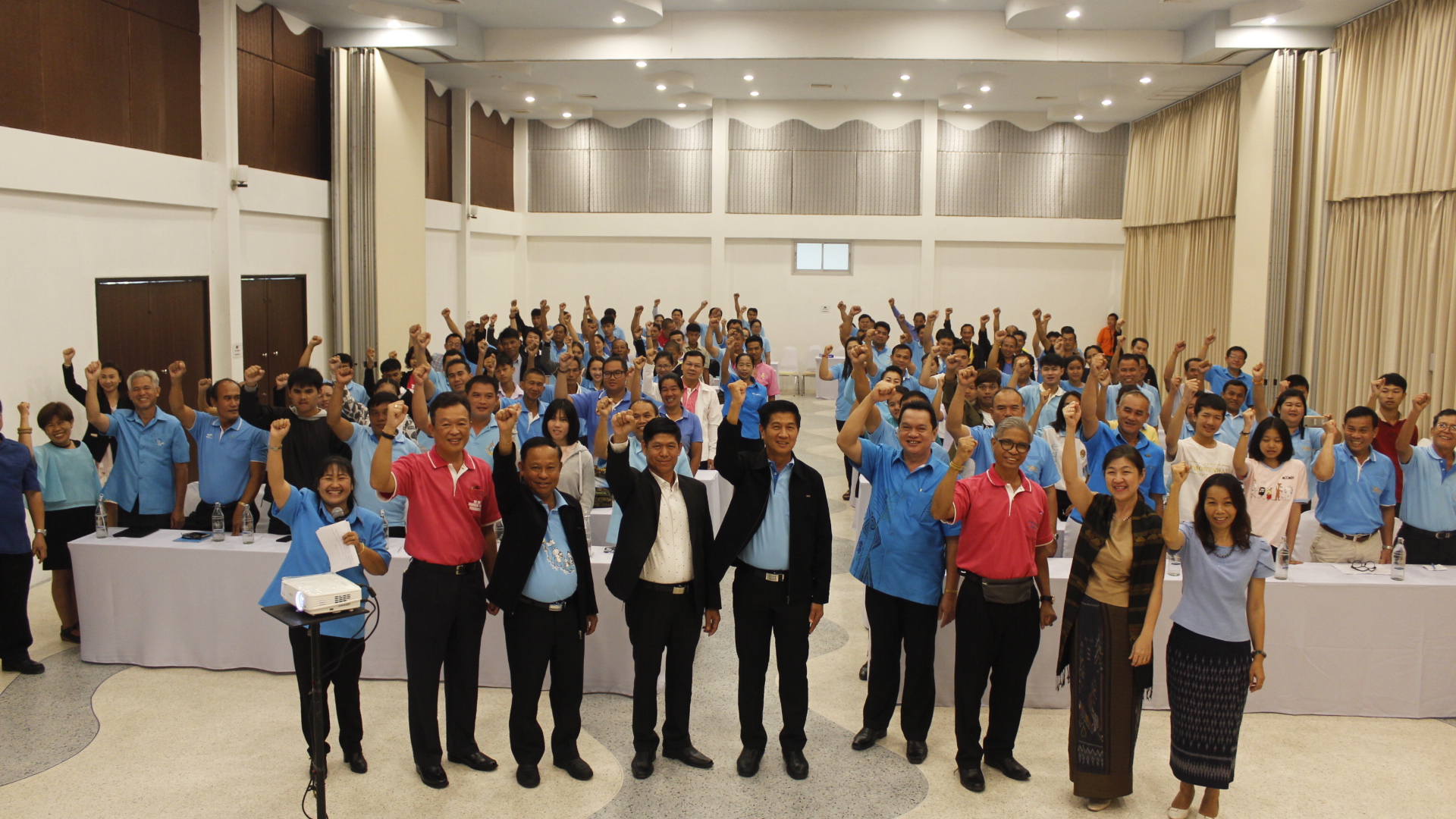 พช.หนองคาย จัดโครงการกองทุนแม่ของแผ่นดิน กิจกรรม ประชุมเชิงปฏิบัติการ พัฒนาศักยภาพแกนนำเยาวชนในหมู่บ้านกองทุนแม่ของแผ่นดิน