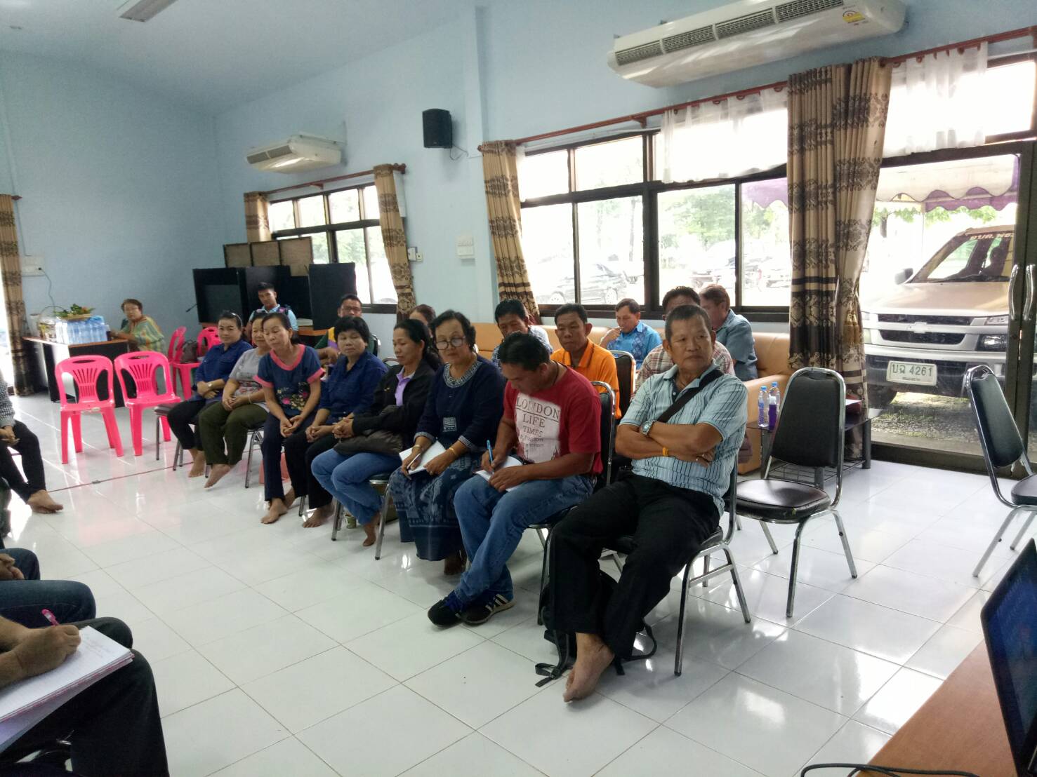 ผู้ช่วยหัวหน้ากลุ่มงานส่งเสริมการพัฒนาชุมชน ร่วมให้คำปรึกษา โครงการวิจัย “รูปแบบการจัดการและพัฒนาแหล่งท่องเที่ยวเมืองโบราณแบบมีส่วนร่วม เพื่อสร้างรายได้”