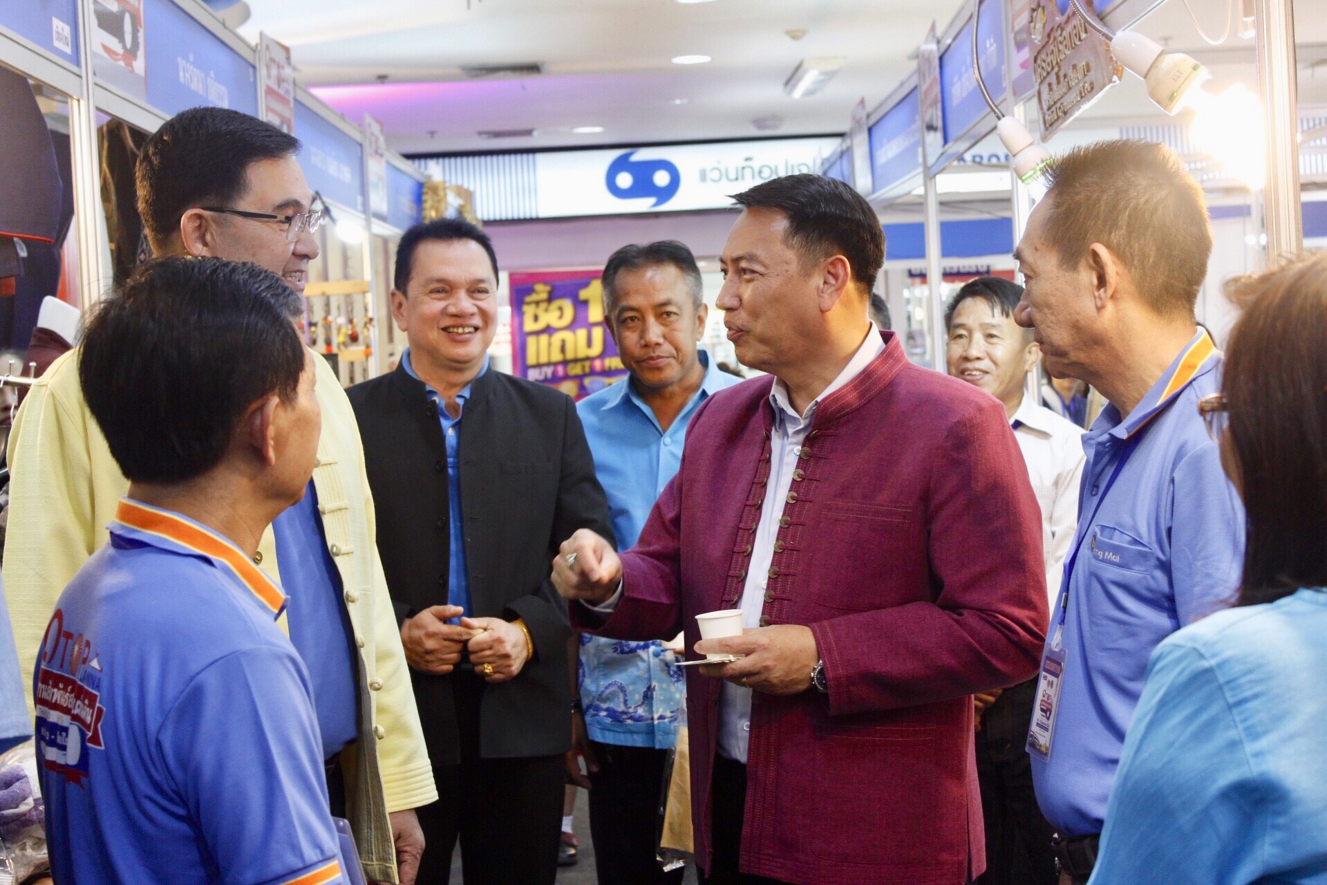 รองผู้ว่าราชการจังหวัดหนองคาย เปิดงาน “OTOP LANNA สานสัมพันธ์สองแผ่นดิน”