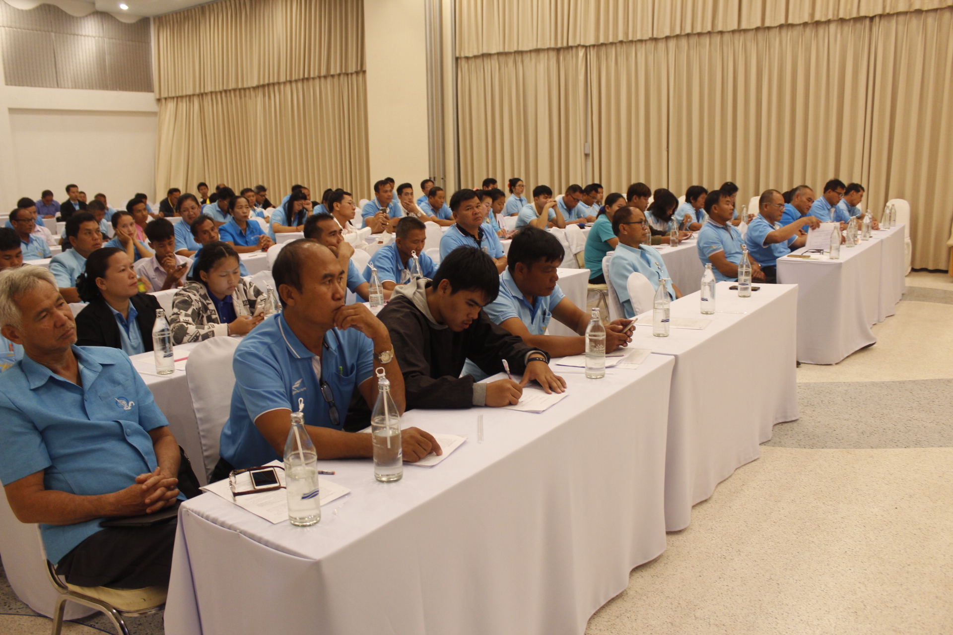 พช.หนองคาย จัดโครงการกองทุนแม่ของแผ่นดิน กิจกรรม ประชุมเชิงปฏิบัติการ พัฒนาศักยภาพแกนนำเยาวชนในหมู่บ้านกองทุนแม่ของแผ่นดิน