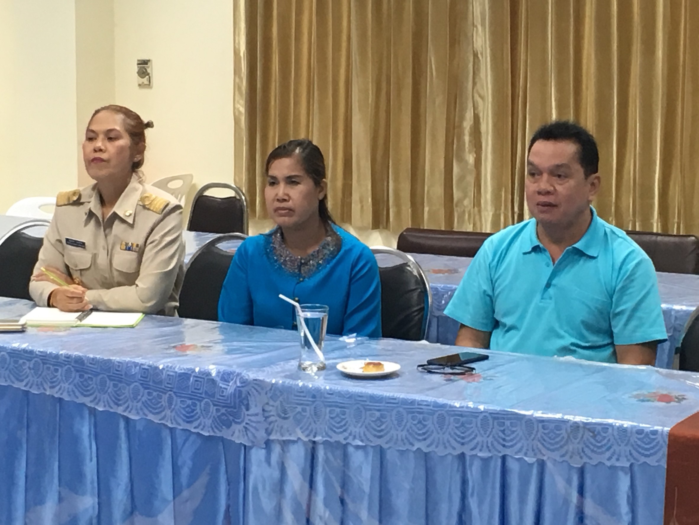 จังหวัดหนองคาย ประชุมการพัฒนายกระดับผ้าทอลายประจำจังหวัดหนองคาย