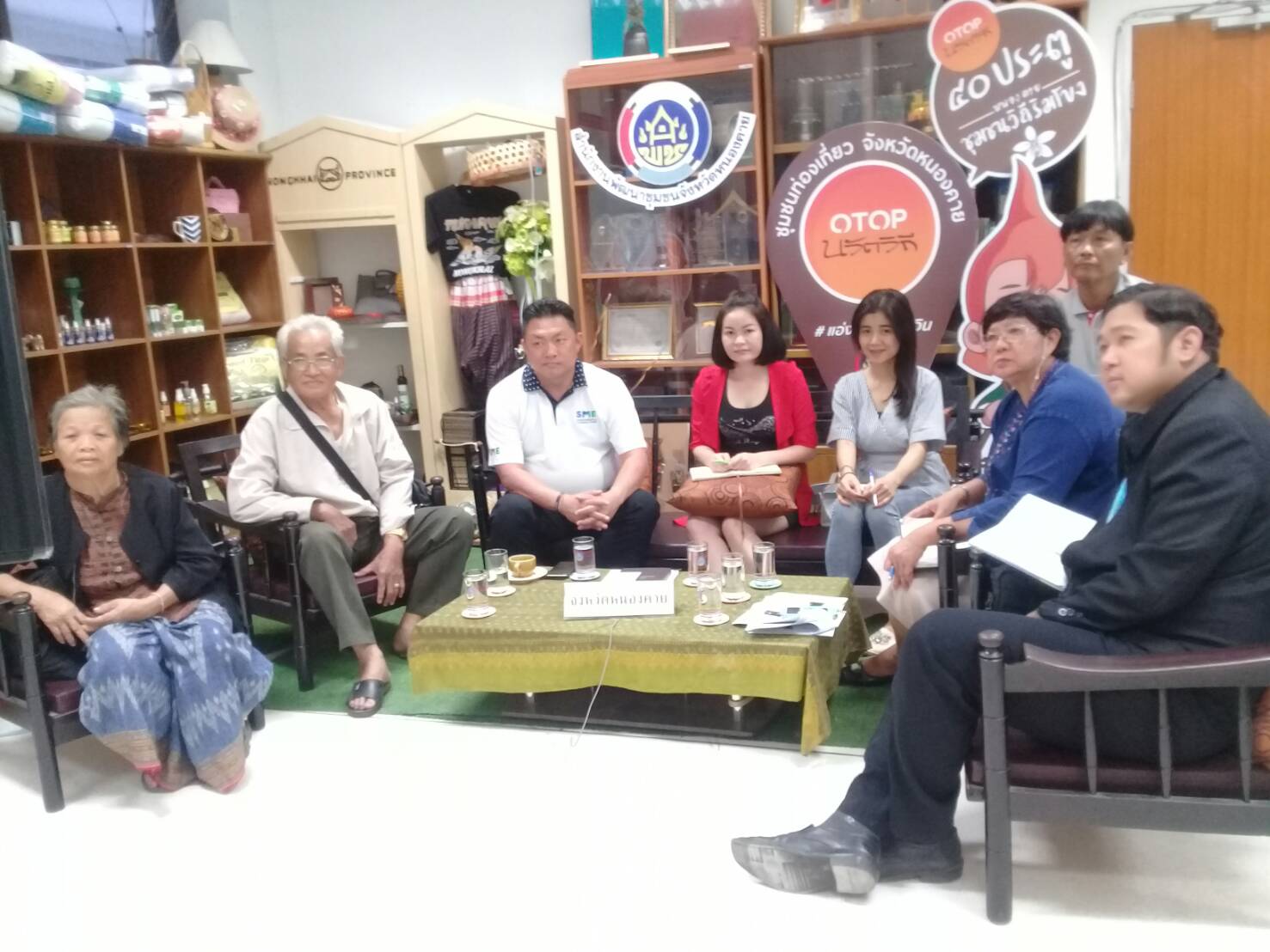 พช.หนองคาย…ร่วมประชุมคณะทำงานดำเนินงานส่งเสริมช่องทางการตลาด สำหรับศูนย์สาธิตการตลาดและตลาดประชารัฐ ครั้งที่ 6/2561 ผ่านระบบวิดิทัศน์ทางไกล (Video Conference)