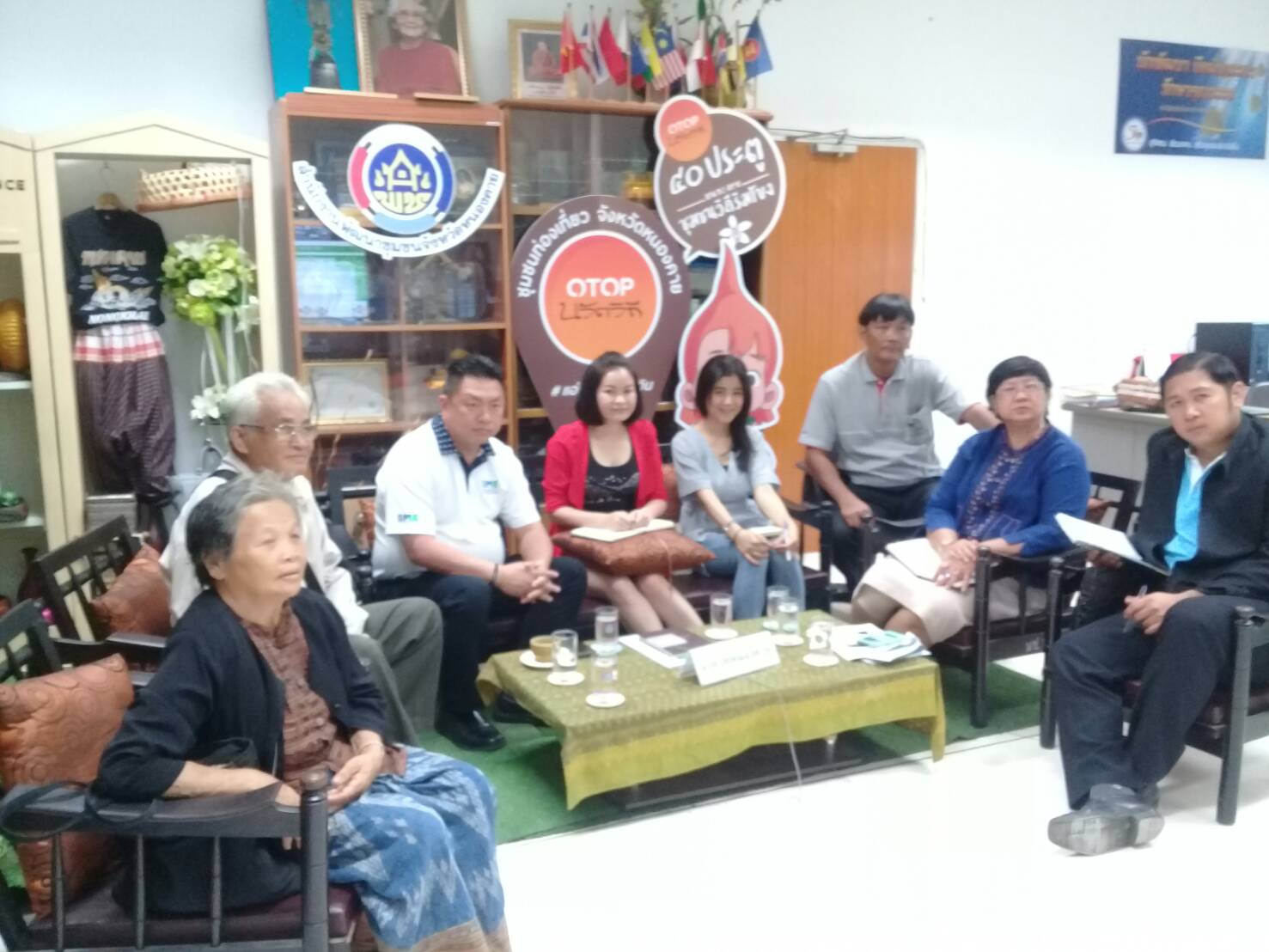 พช.หนองคาย…ร่วมประชุมคณะทำงานดำเนินงานส่งเสริมช่องทางการตลาด สำหรับศูนย์สาธิตการตลาดและตลาดประชารัฐ ครั้งที่ 6/2561 ผ่านระบบวิดิทัศน์ทางไกล (Video Conference)