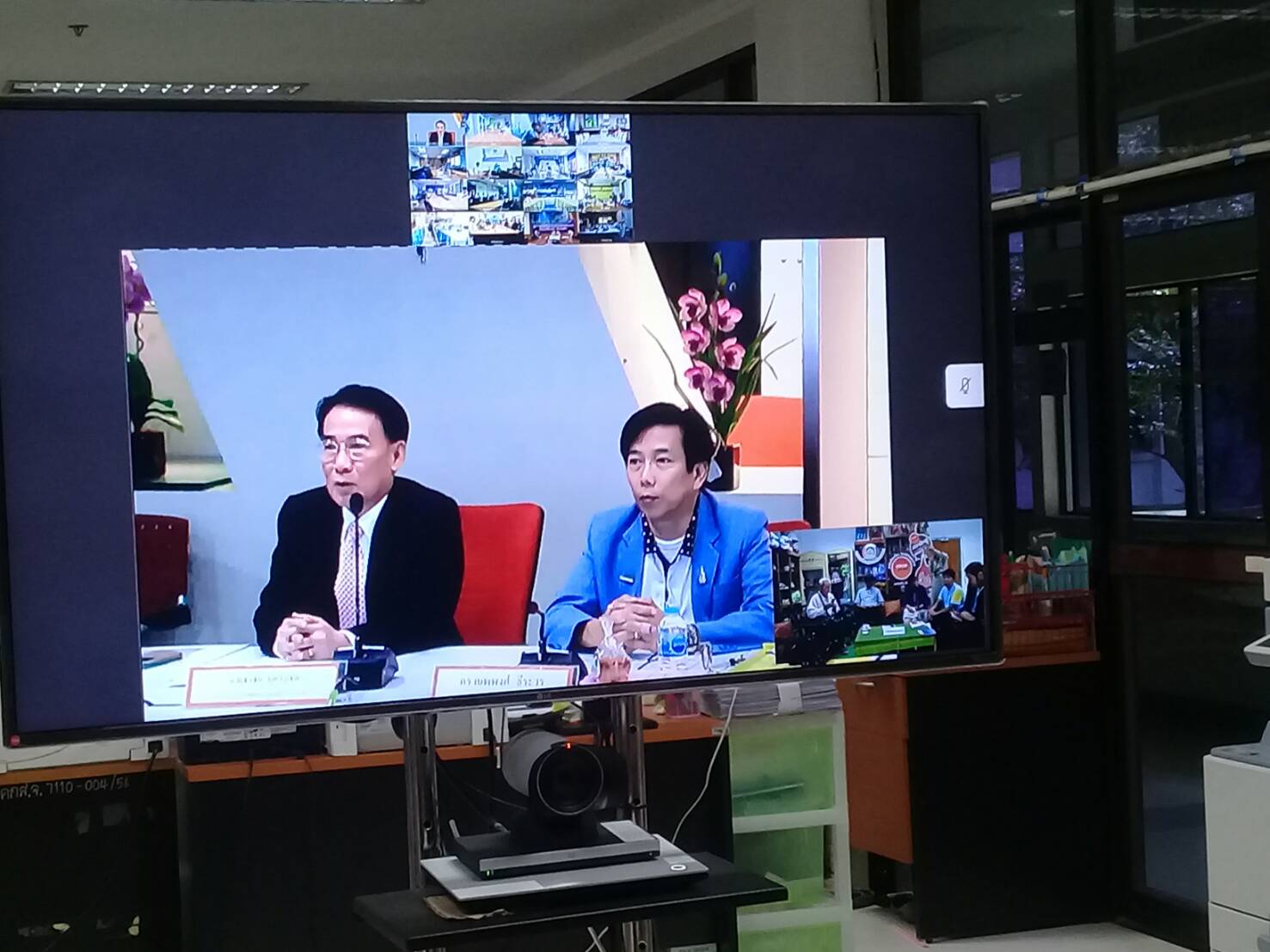 พช.หนองคาย…ร่วมประชุมคณะทำงานดำเนินงานส่งเสริมช่องทางการตลาด สำหรับศูนย์สาธิตการตลาดและตลาดประชารัฐ ครั้งที่ 6/2561 ผ่านระบบวิดิทัศน์ทางไกล (Video Conference)