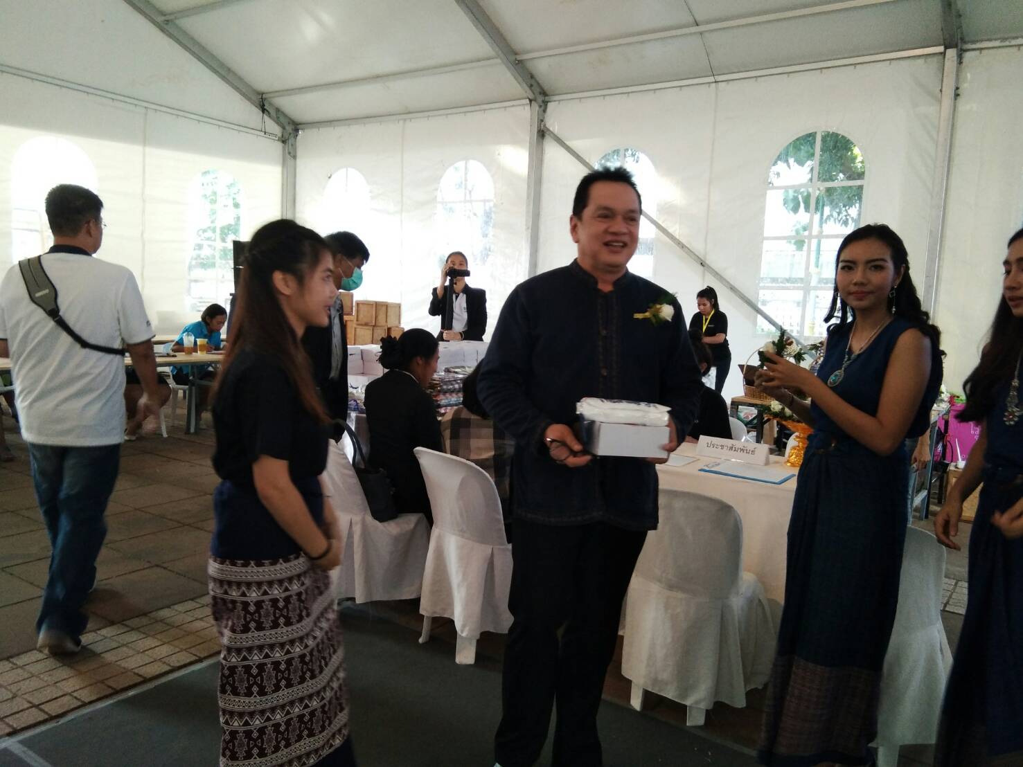 พจ.หนองคาย ร่วมพิธีเปิดงานแสดงและจำหน่ายสินค้า “Mekong Business Forum & Trade Show 2018”