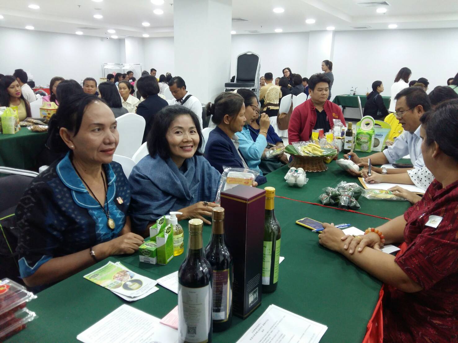 OTOP หนองคาย ร่วมกิ กิจกรรมแสดงผลิตภัณฑ์นวัตกรรมภูมิปัญญาท้องถิ่นไทย ณ สวนนงนุชพัทยา