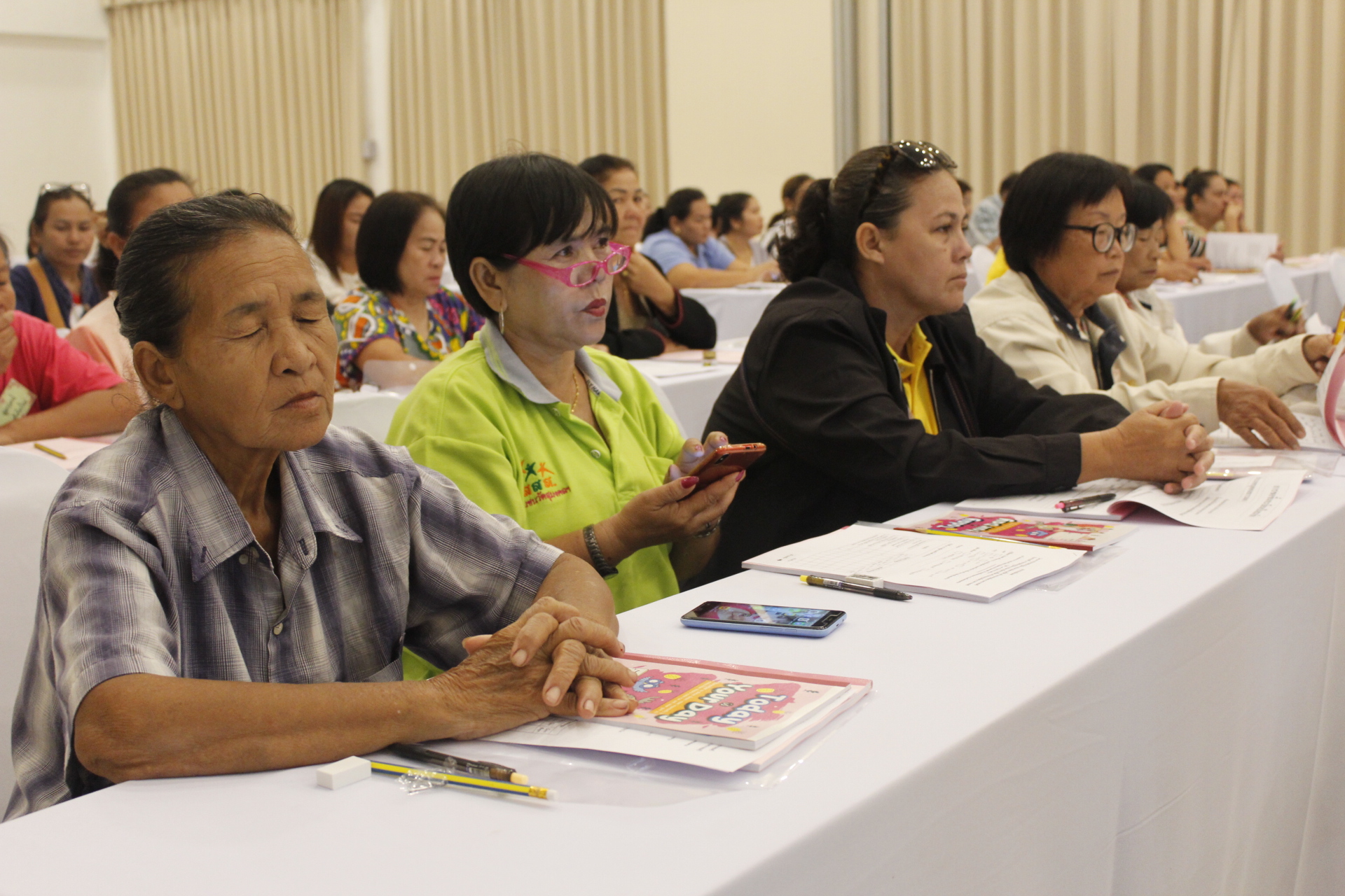 หนองคาย ดำเนินโครงการประชุมเชิงปฏิบัติการบริหารจัดการหนี้ค้างชำระ กองทุนพัฒนาบทบาทสตรี