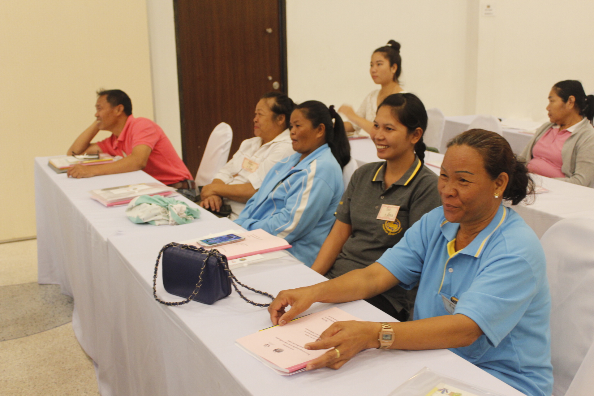 หนองคาย ดำเนินโครงการประชุมเชิงปฏิบัติการบริหารจัดการหนี้ค้างชำระ กองทุนพัฒนาบทบาทสตรี