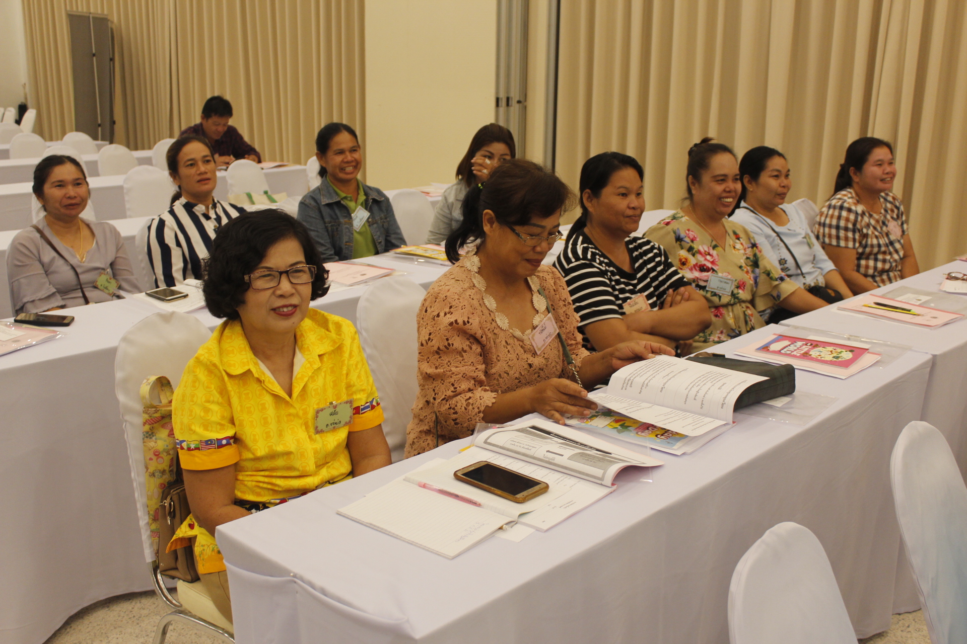 หนองคาย ดำเนินโครงการประชุมเชิงปฏิบัติการบริหารจัดการหนี้ค้างชำระ กองทุนพัฒนาบทบาทสตรี