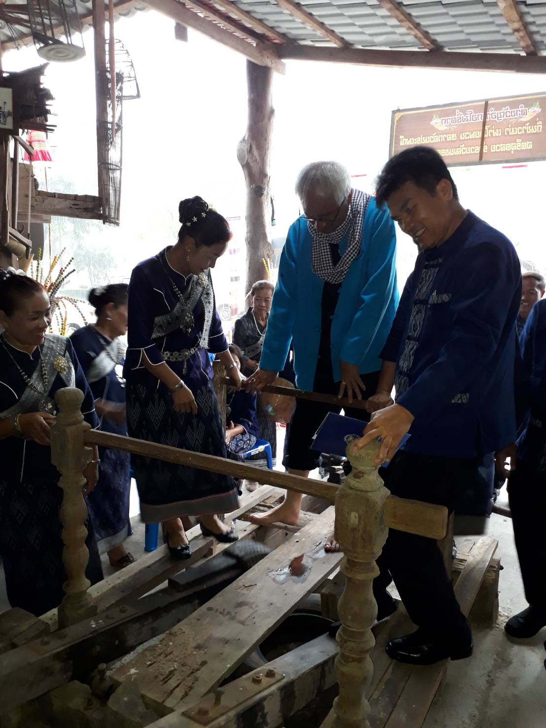 หัวหน้าผู้ตรวจราชการกรมการพัฒนาชุมชน ประธานกรรมการประกวดชุมชนท่องเที่ยว OTOP นวัตวิถีต้นแบบ พร้อมคณะฯ ลงพื้นที่ ณ บ้านโพธิ์ตาก ม.1 ต.โพธิ์ตาก อ.โพธิ์ตาก