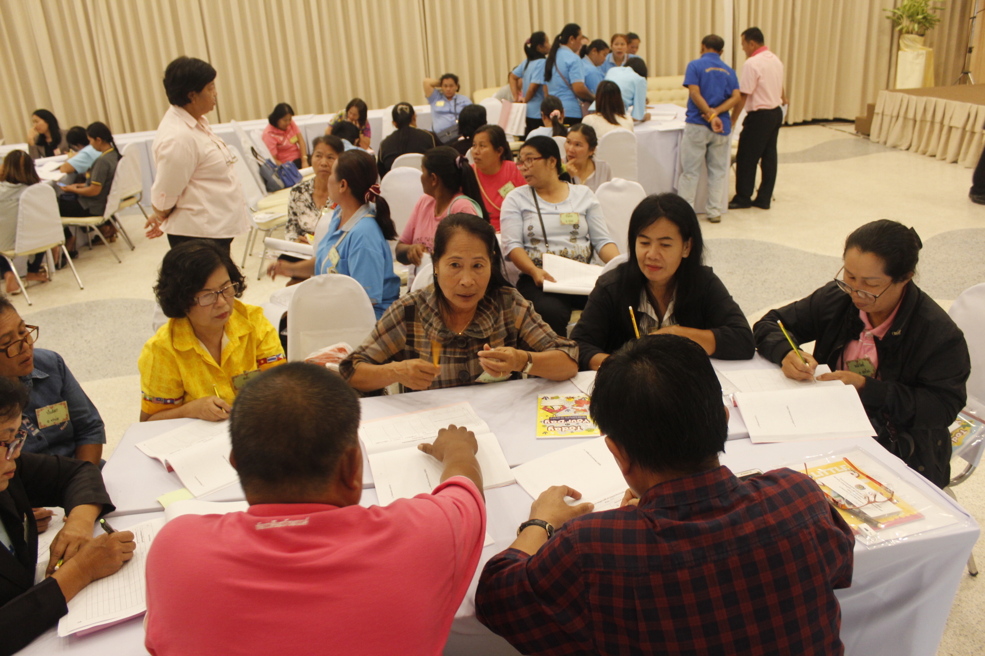 หนองคาย ดำเนินโครงการประชุมเชิงปฏิบัติการบริหารจัดการหนี้ค้างชำระ กองทุนพัฒนาบทบาทสตรี