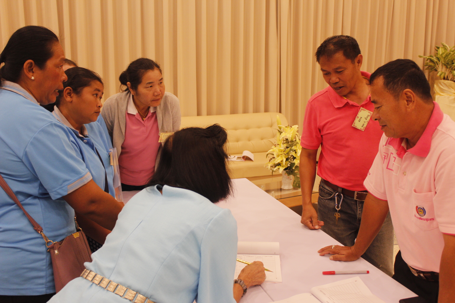 หนองคาย ดำเนินโครงการประชุมเชิงปฏิบัติการบริหารจัดการหนี้ค้างชำระ กองทุนพัฒนาบทบาทสตรี