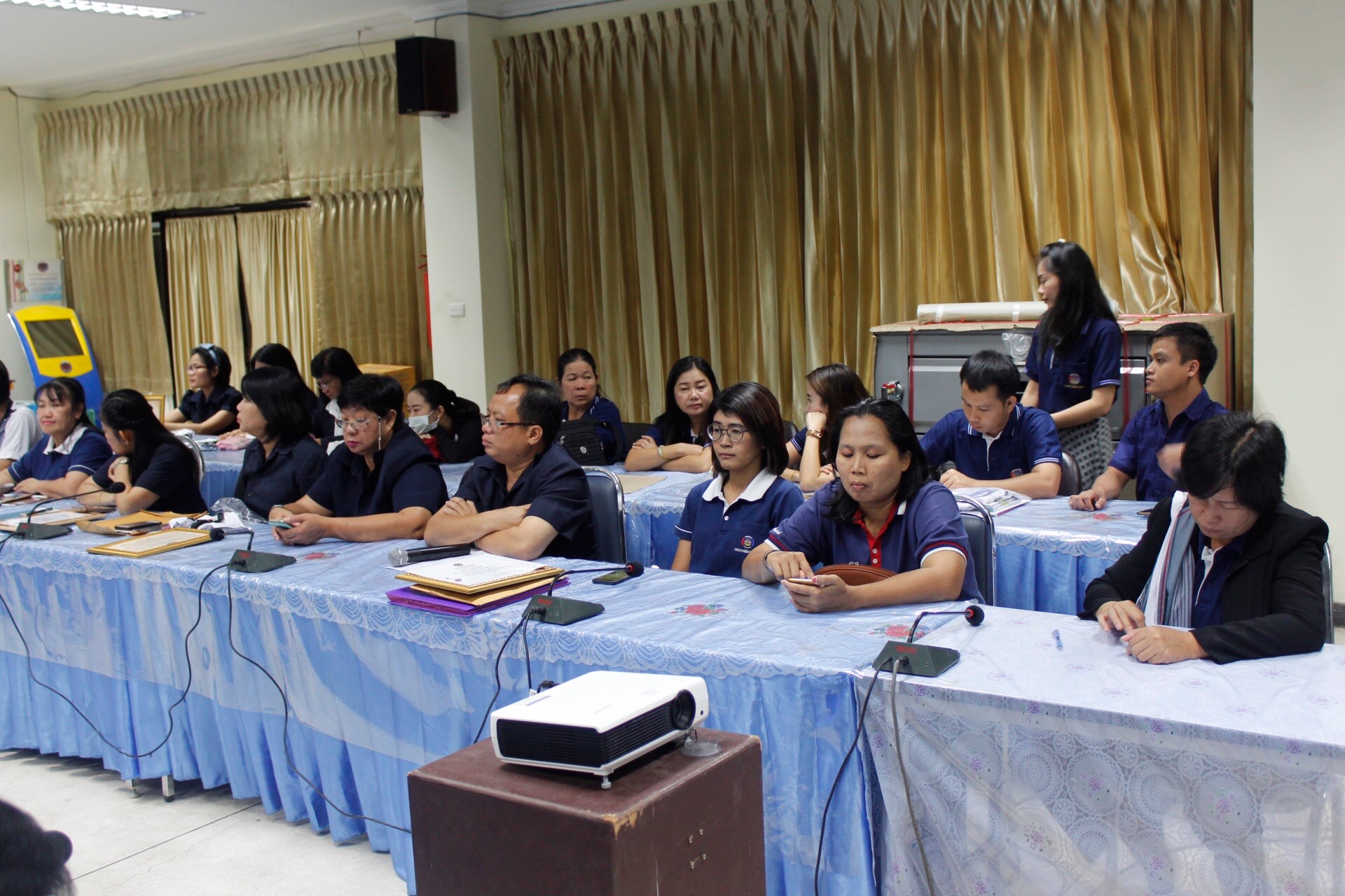 พช.หนองคาย ทำบุญเนื่องในวันคล้ายวันก่อตั้งกรมการพัฒนาชุมชน ครบรอบ 56 ปี