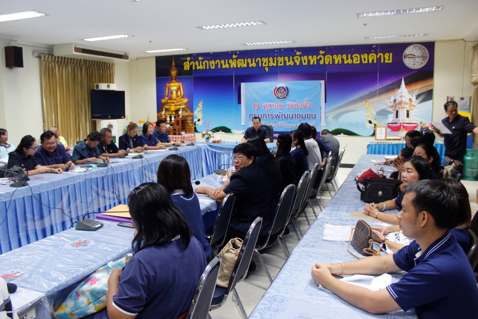 พช.หนองคาย ทำบุญเนื่องในวันคล้ายวันก่อตั้งกรมการพัฒนาชุมชน ครบรอบ 56 ปี