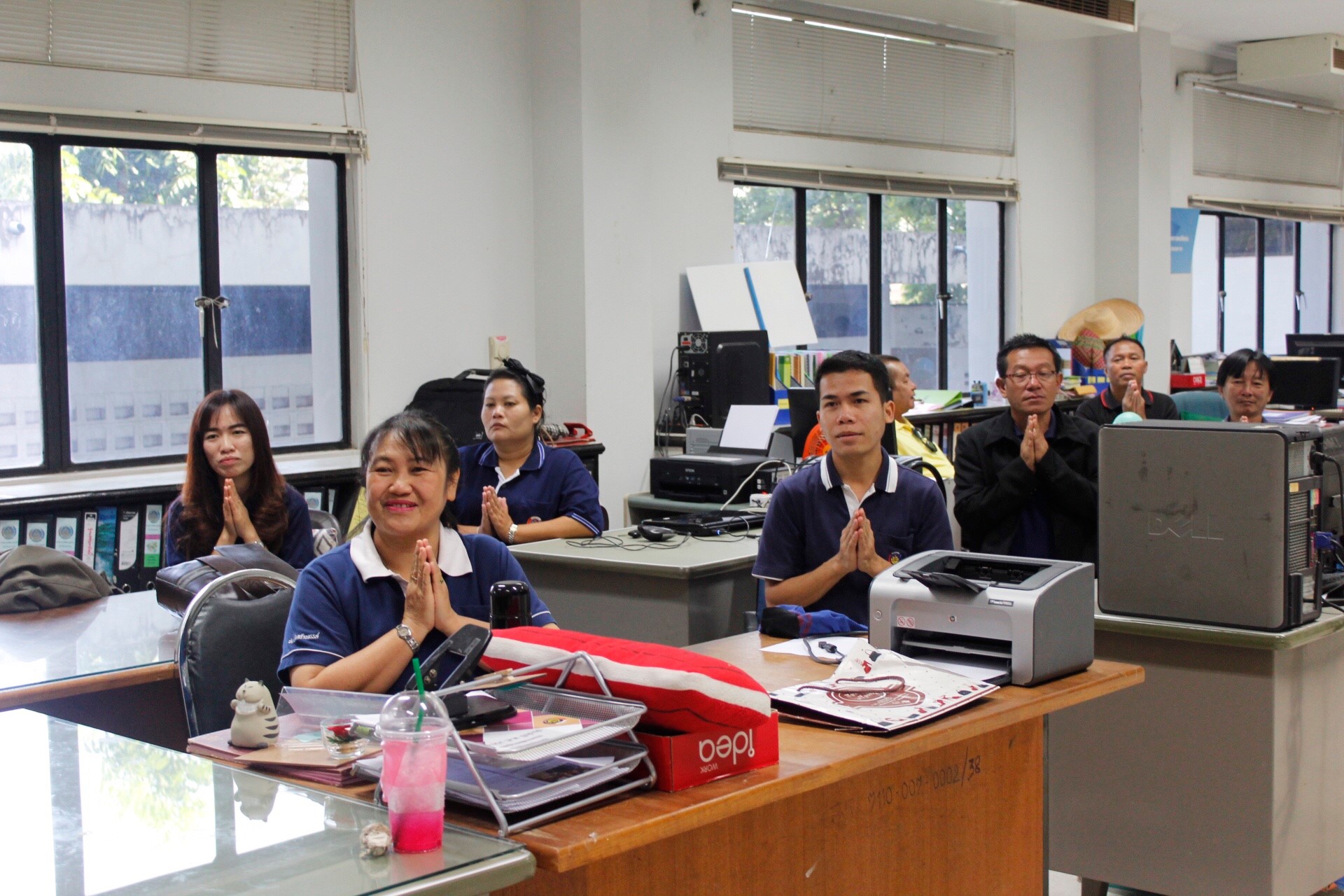 พช.หนองคาย ทำบุญเนื่องในวันคล้ายวันก่อตั้งกรมการพัฒนาชุมชน ครบรอบ 56 ปี