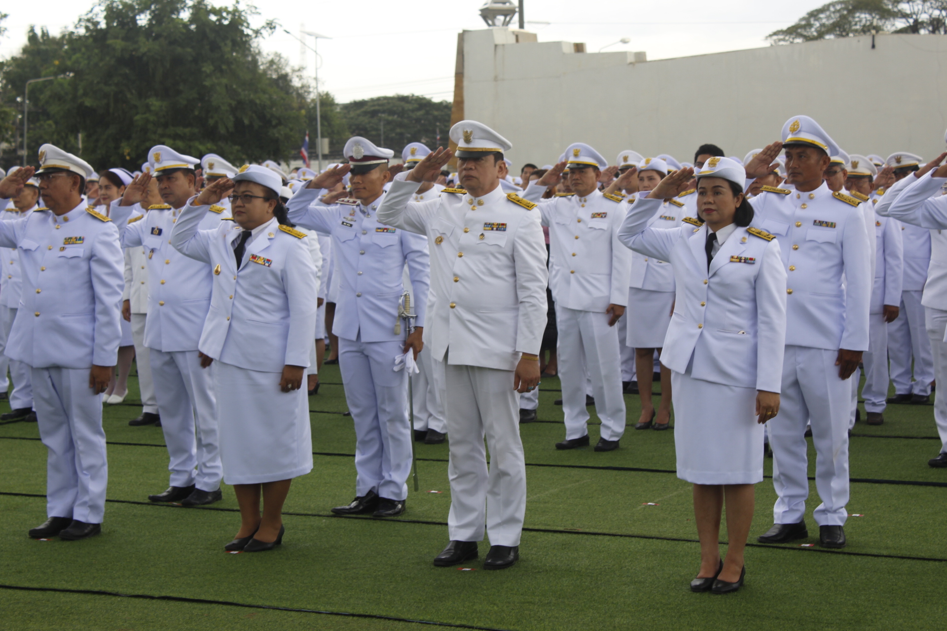 พช.หนองคาย ร่วมพิธีวางพวงมาลาและถวายบังคม วันปิยมหาราช ปี 2561