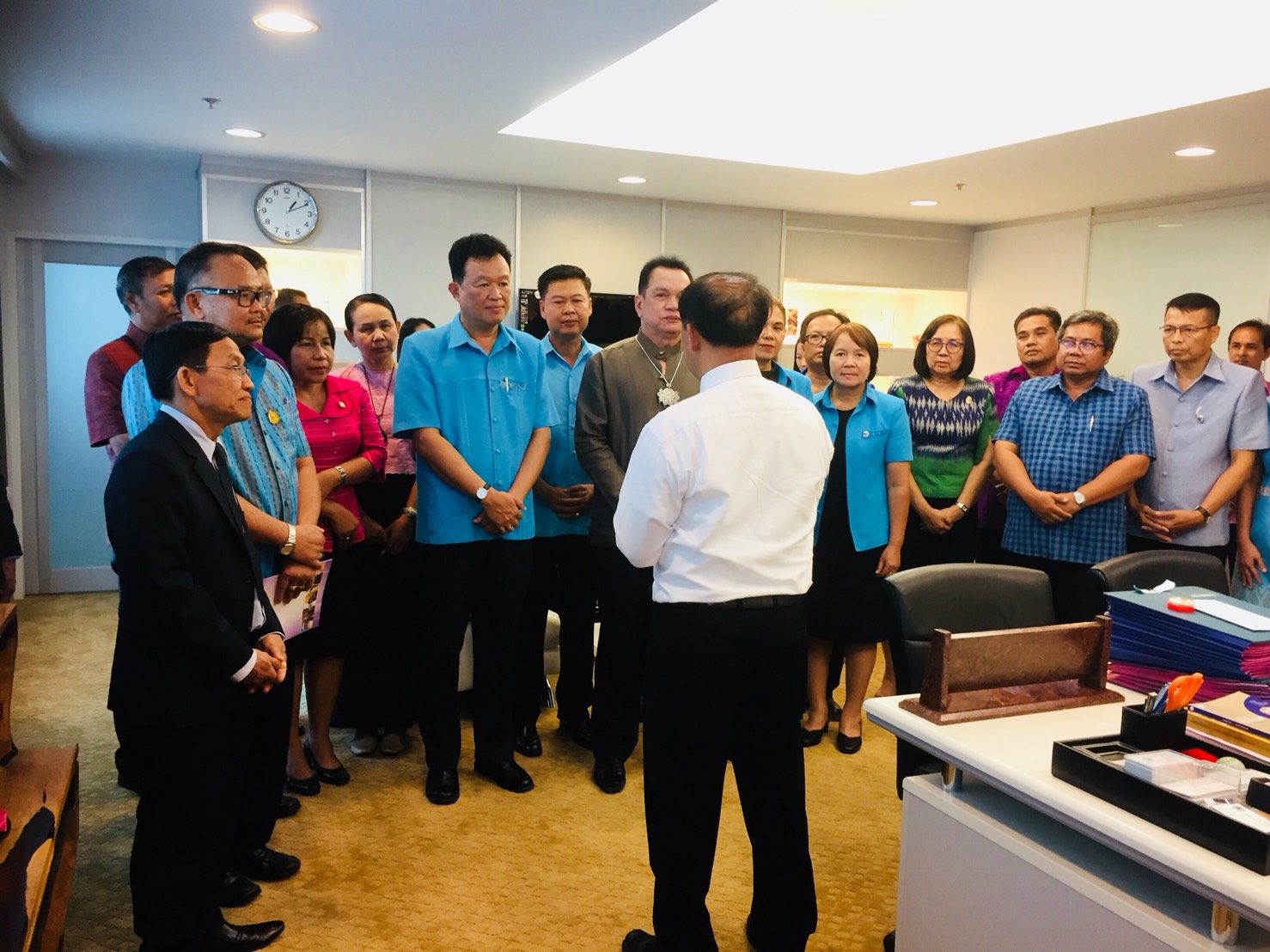 พช.หนองคาย คารวะ อพช.คนใหม่ “ท่านนิสิต จันทร์สมวงศ์