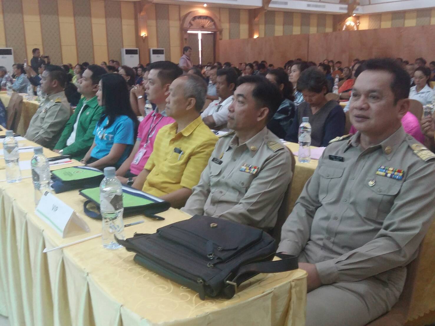 พจ.หนองคาย ร่วมเป็นเกียรติเปิดการสัมมนาเชิงปฏิบัติการ เรื่อง”การส่งเสริมศักยภาพผู้ประกอบการ OTOP วิสาหกิจขนาดกลางและขนาดย่อมวิสาหกิจชุมชนเพื่อสร้างความสามารถในการแข่งขันของประเทศ”