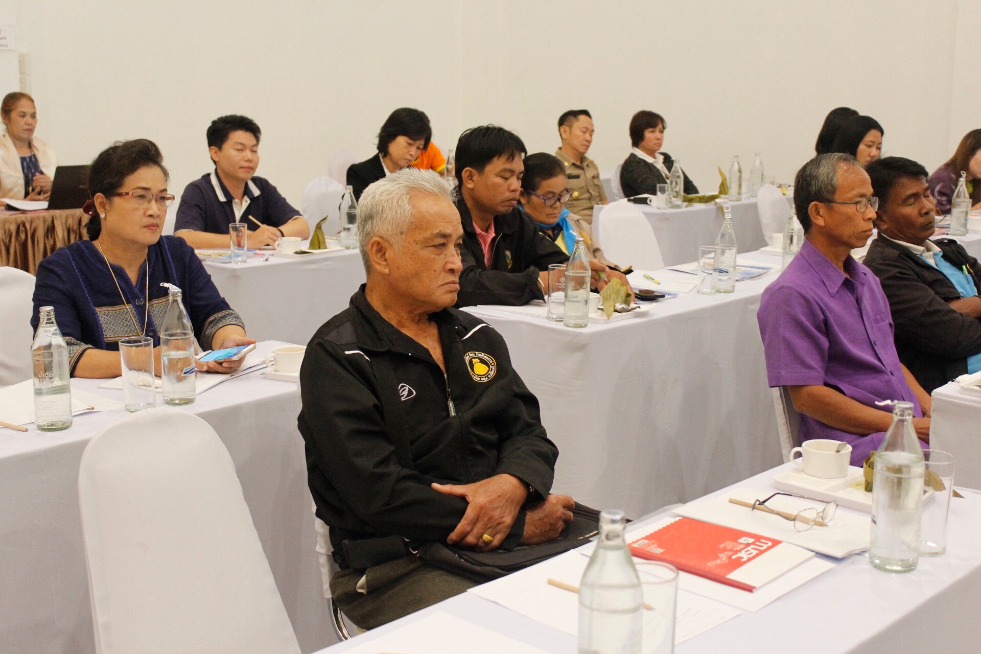 พช.หนองคาย ดำเนินโครงการประชุมเชิงปฏิบัติการตรวจสุขภาพทางการเงินกลุ่มออมทรัพย์เพื่อการผลิต 