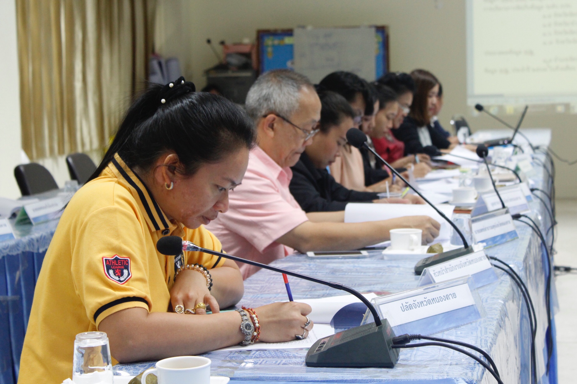 จังหวัดหนองคาย ประชุมคณะทำงานบริหารการจัดเก็บข้อมูลเพื่อการพัฒนาชุมชน